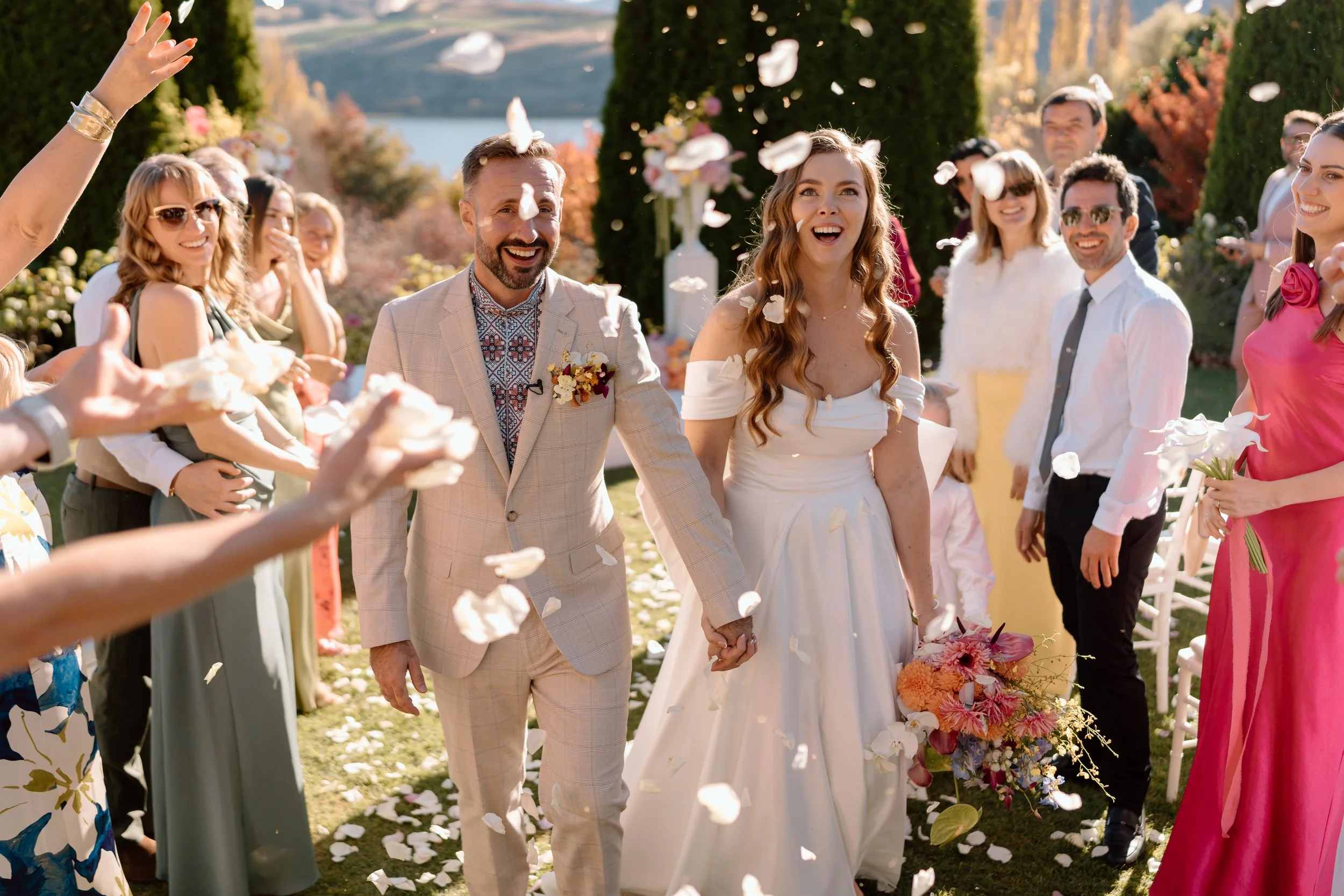 Helena+Gavin-Stoneridge-Estate-Queenstown-Wedding-Photographer102.jpg