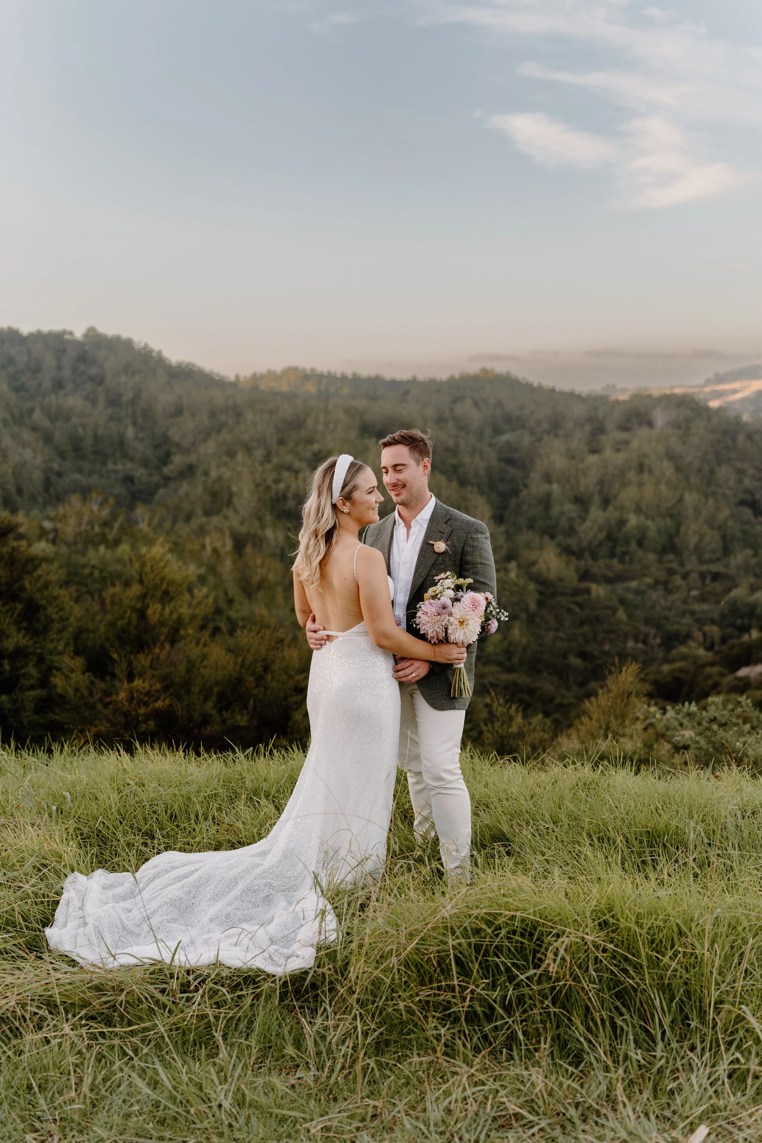 MAN-O'-WARN-WEDDING-WAIHEKE-ISLAND-PHOTOGRAPHER-AARON-COURTNEY102.jpg