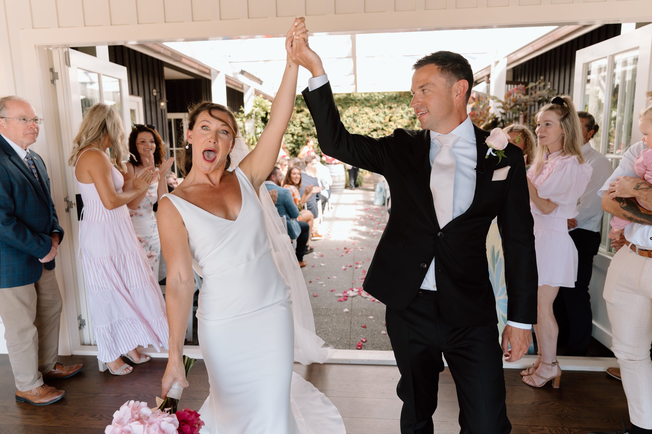 Mudbrick-Vineyard-Waiheke-Wedding-Auckland-Kahn-and-Allie35.jpg