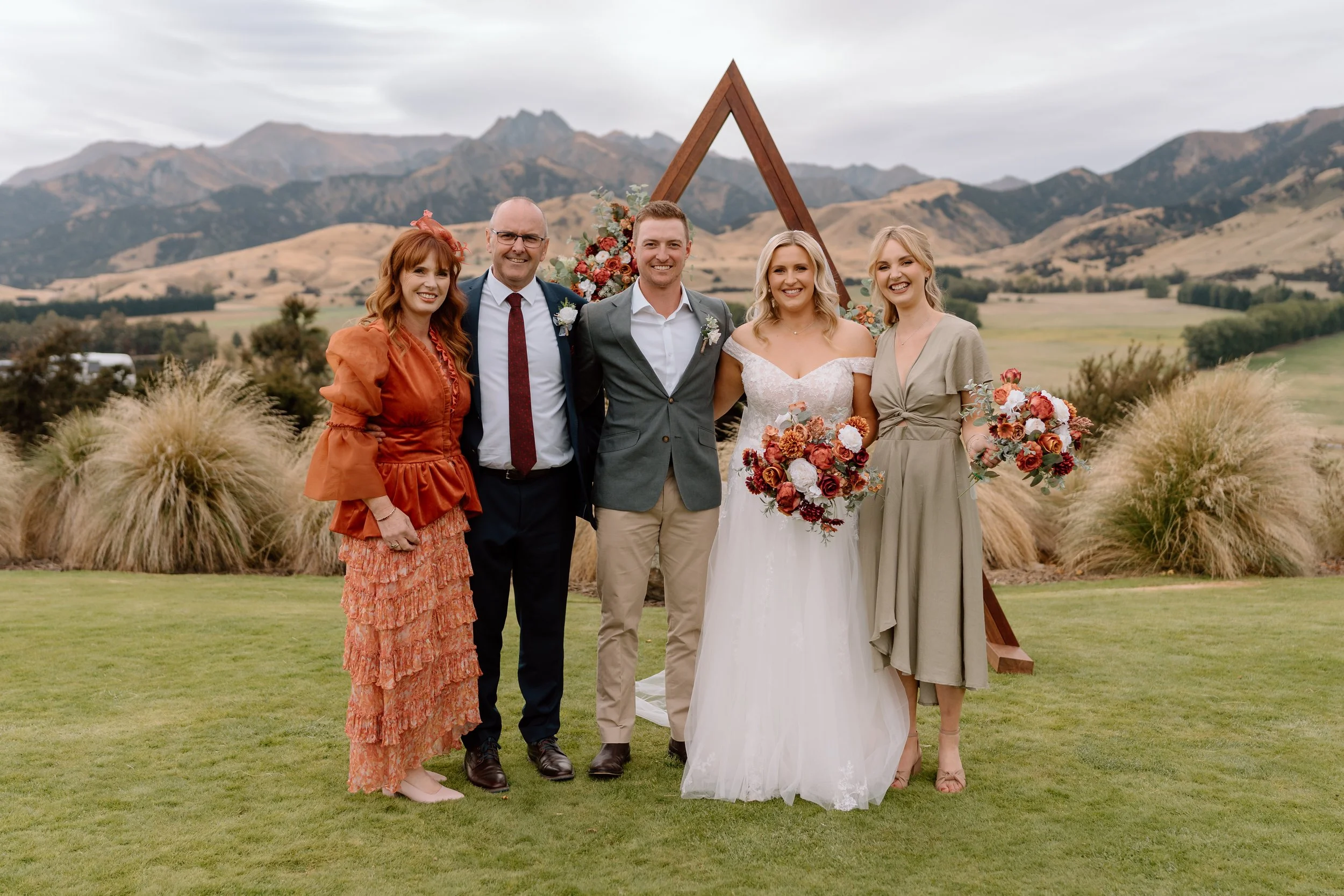 Mikayla+Dan_The-Lookout-Lodge-Wanaka-Wedding-Photography37.jpg