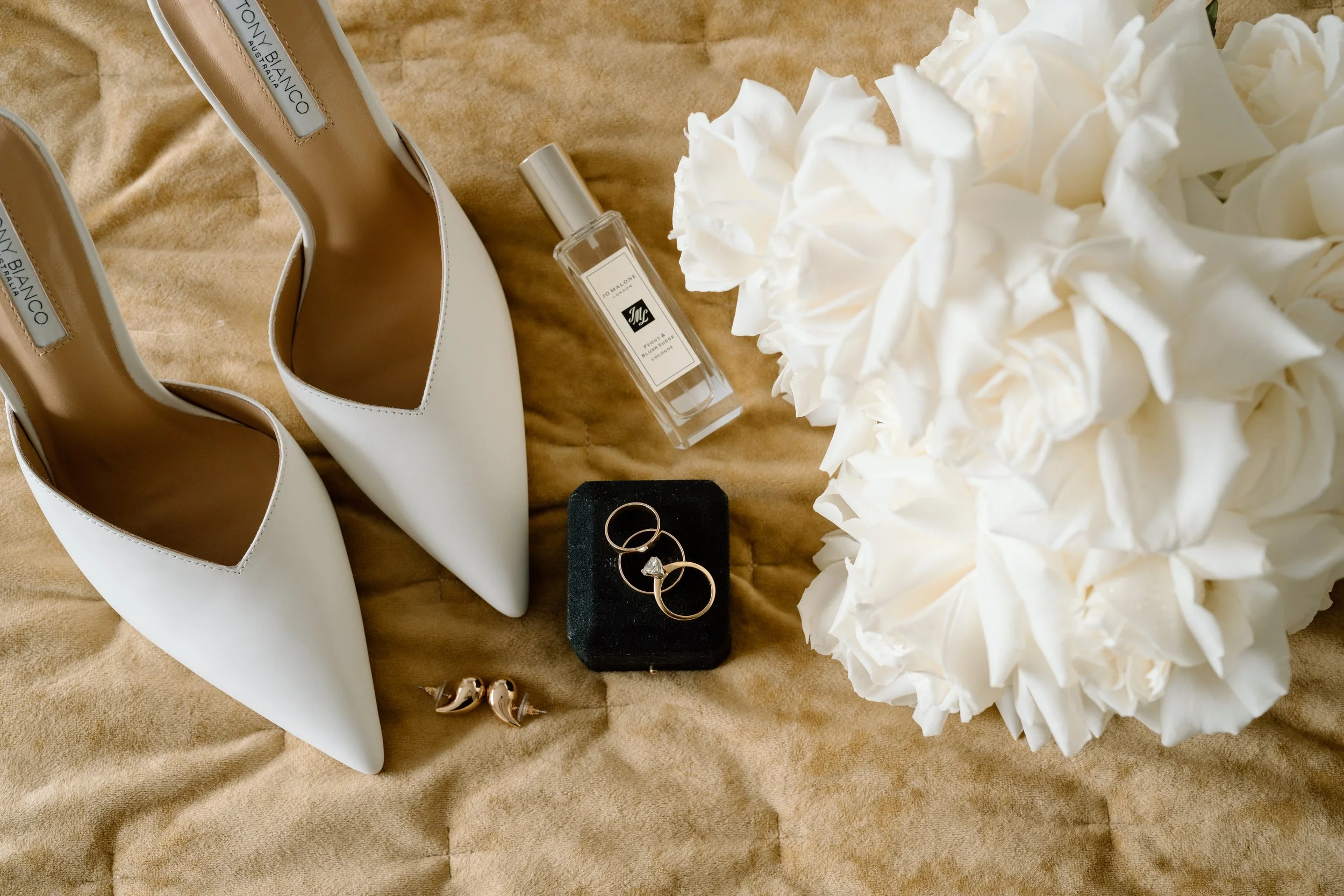 Bree+Dan_The-Winehouse-Queenstown-Wedding-Photographer4.jpg