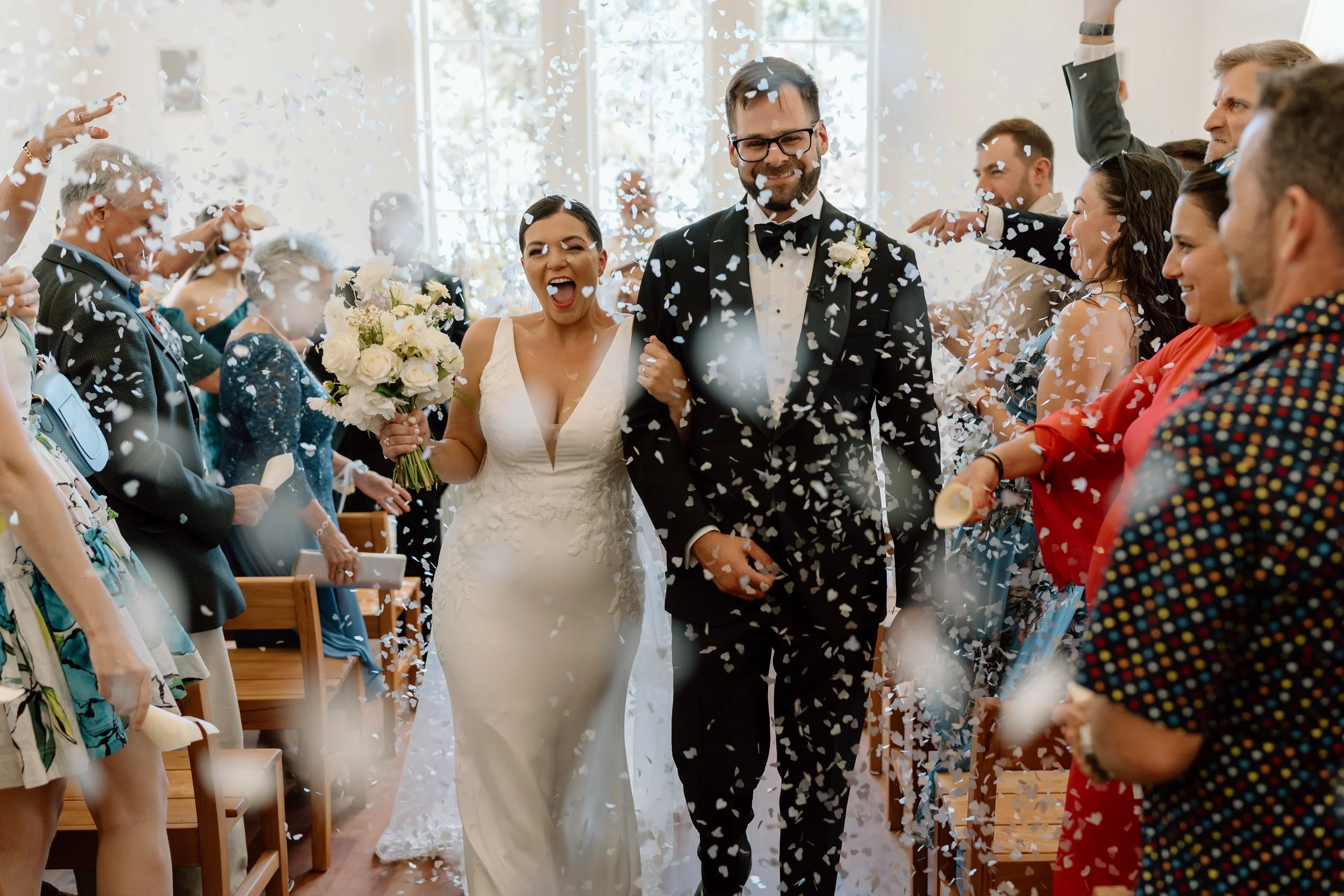 Paula Mark-Man-O-War-Waiheke-Wedding40.jpg