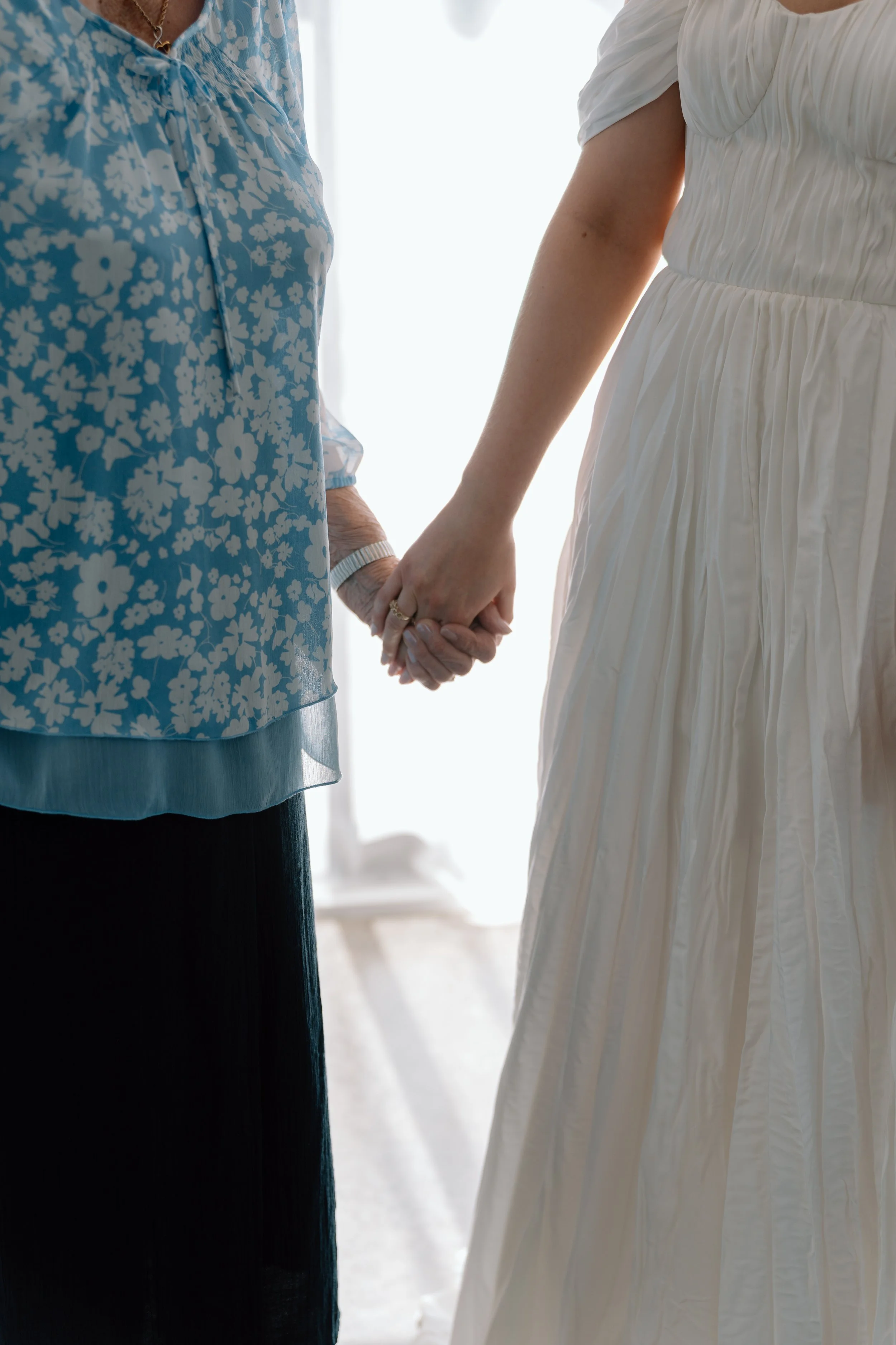 JJ+Jasmine-Wellington-Wedding-Photographer-Rose-&-Smith-Tauherenikau-Racecourse40.jpg
