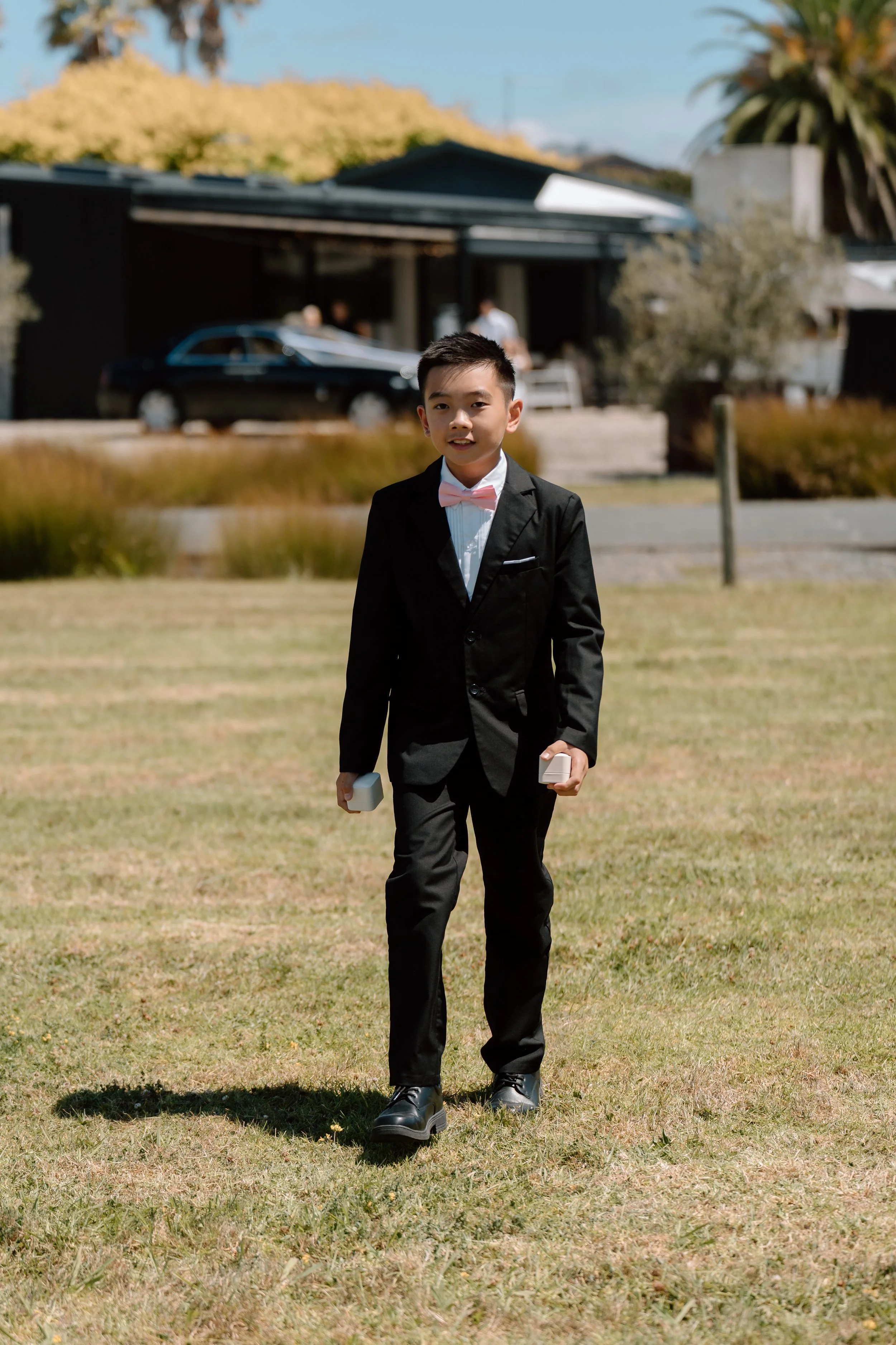 Mikki+Emily_Hunting-Lodge-Auckland-Wedding-Photographer58.jpg