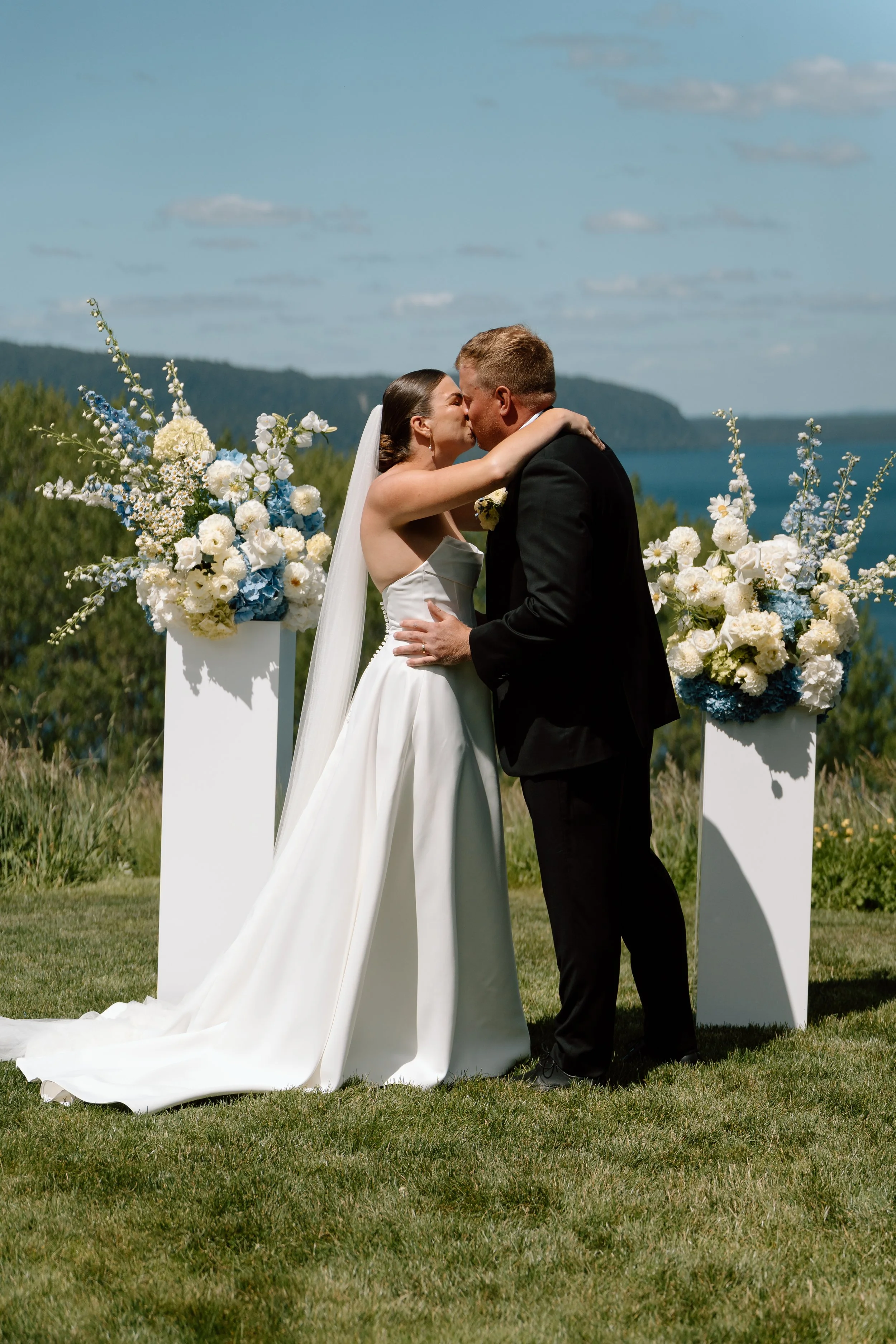 The-Black-Barn-Lake-Tarawera-Wedding-Venue-Rotorua-Jess-David118.jpg