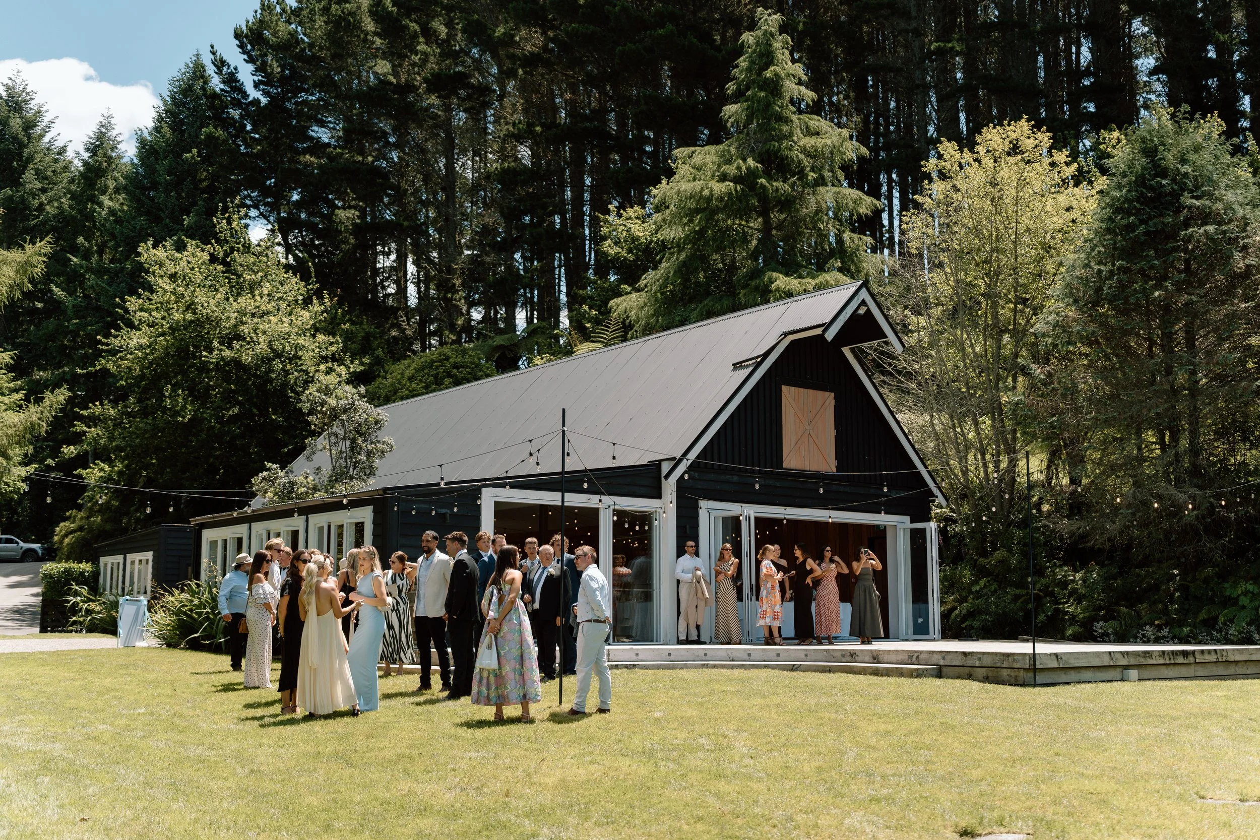 The-Black-Barn-Lake-Tarawera-Wedding-Venue-Rotorua-Jess-David80.jpg