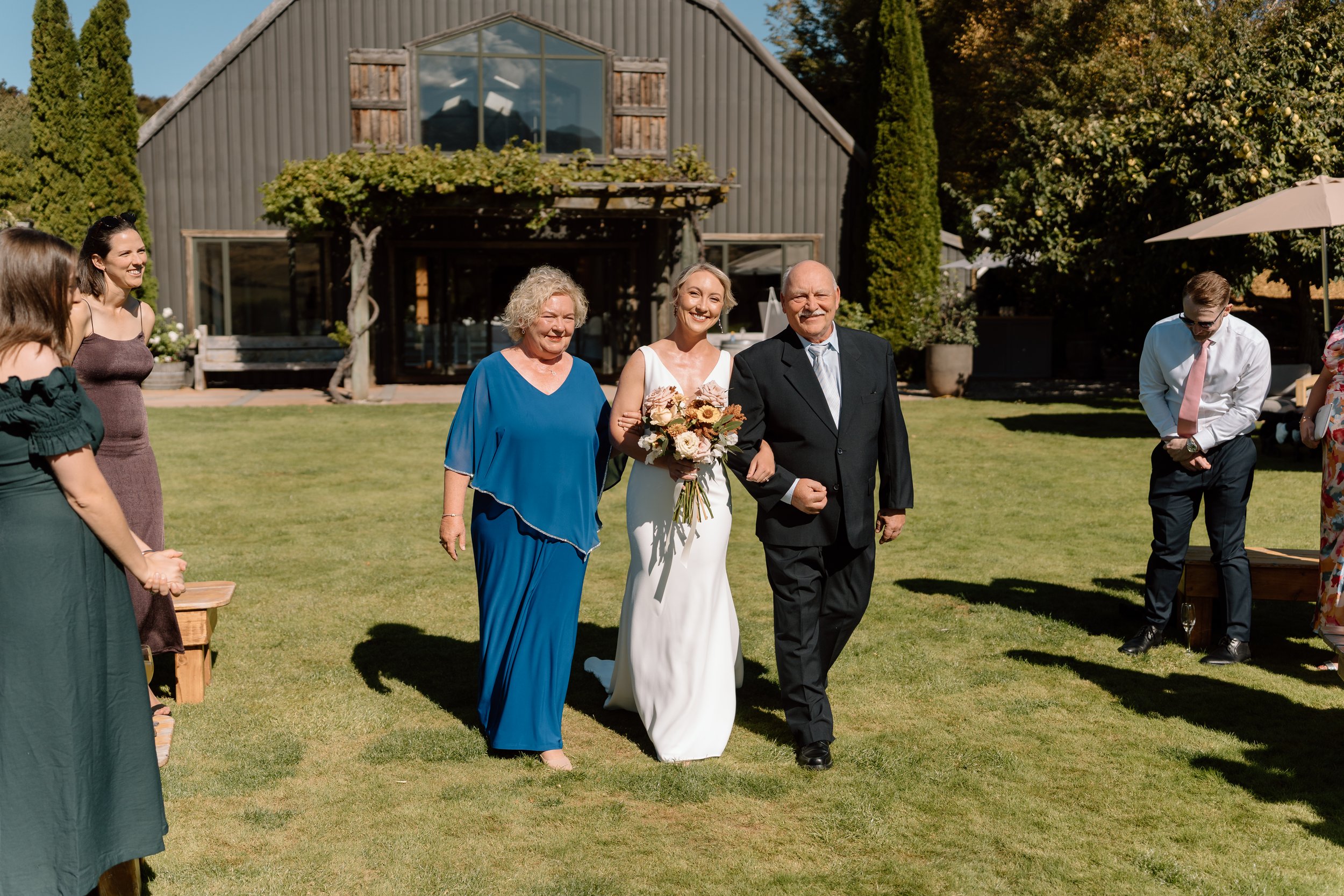 The-Lookout-Lodge-Wanaka-Wedding-Gary&Helen47.jpg