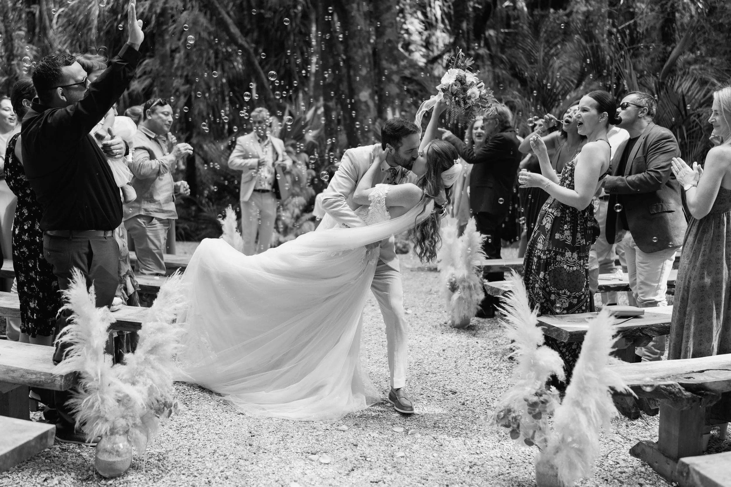 Luiza+Luis_Bridgewater-Estate-Auckland-Wedding-Photography76.jpg