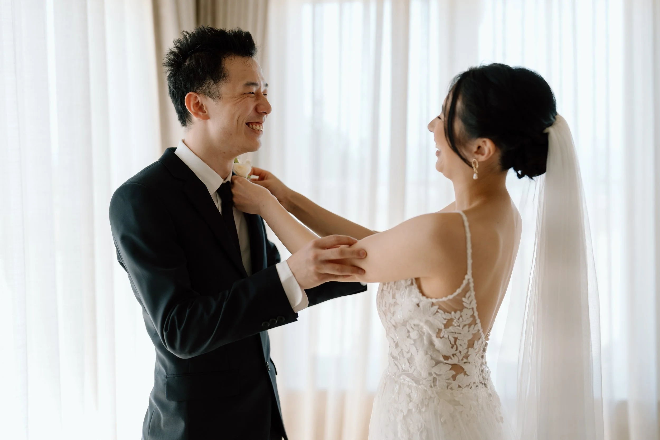 Carol+Wes-Mudbrick-Vineyard-Waiheke-Wedding-Photographer46.jpg