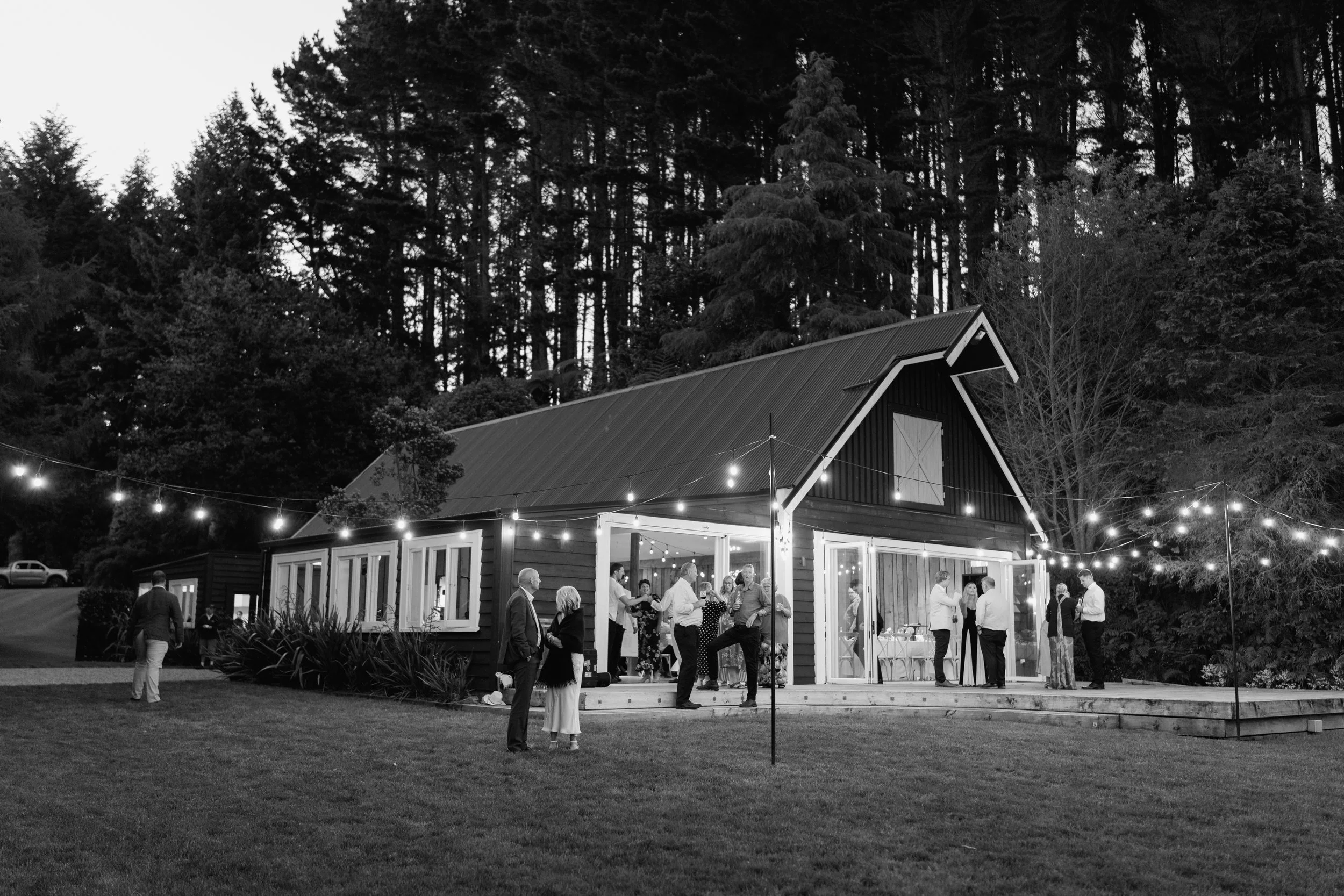 The-Black-Barn-Lake-Tarawera-Wedding-Venue-Rotorua-Jess-David211.jpg