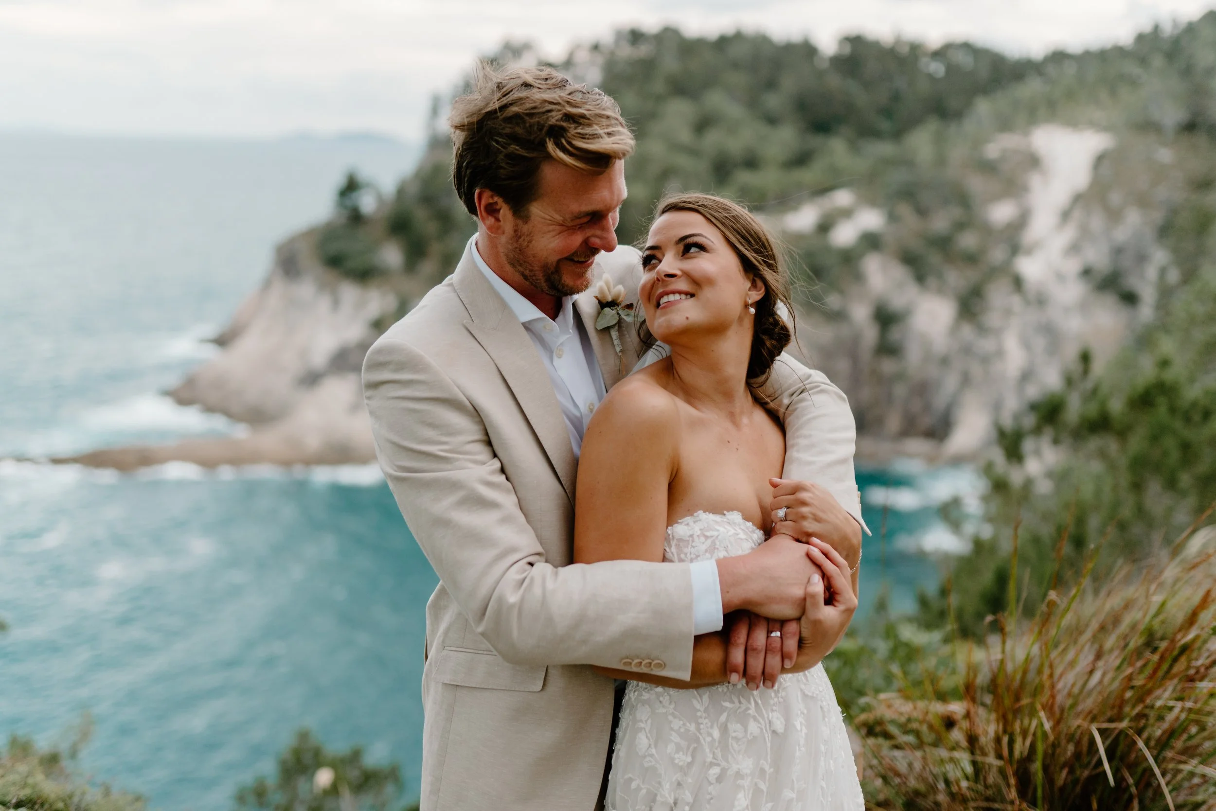 ORUA BEACH HOUSE Wedding Venue - Auckland Wedding Photographer