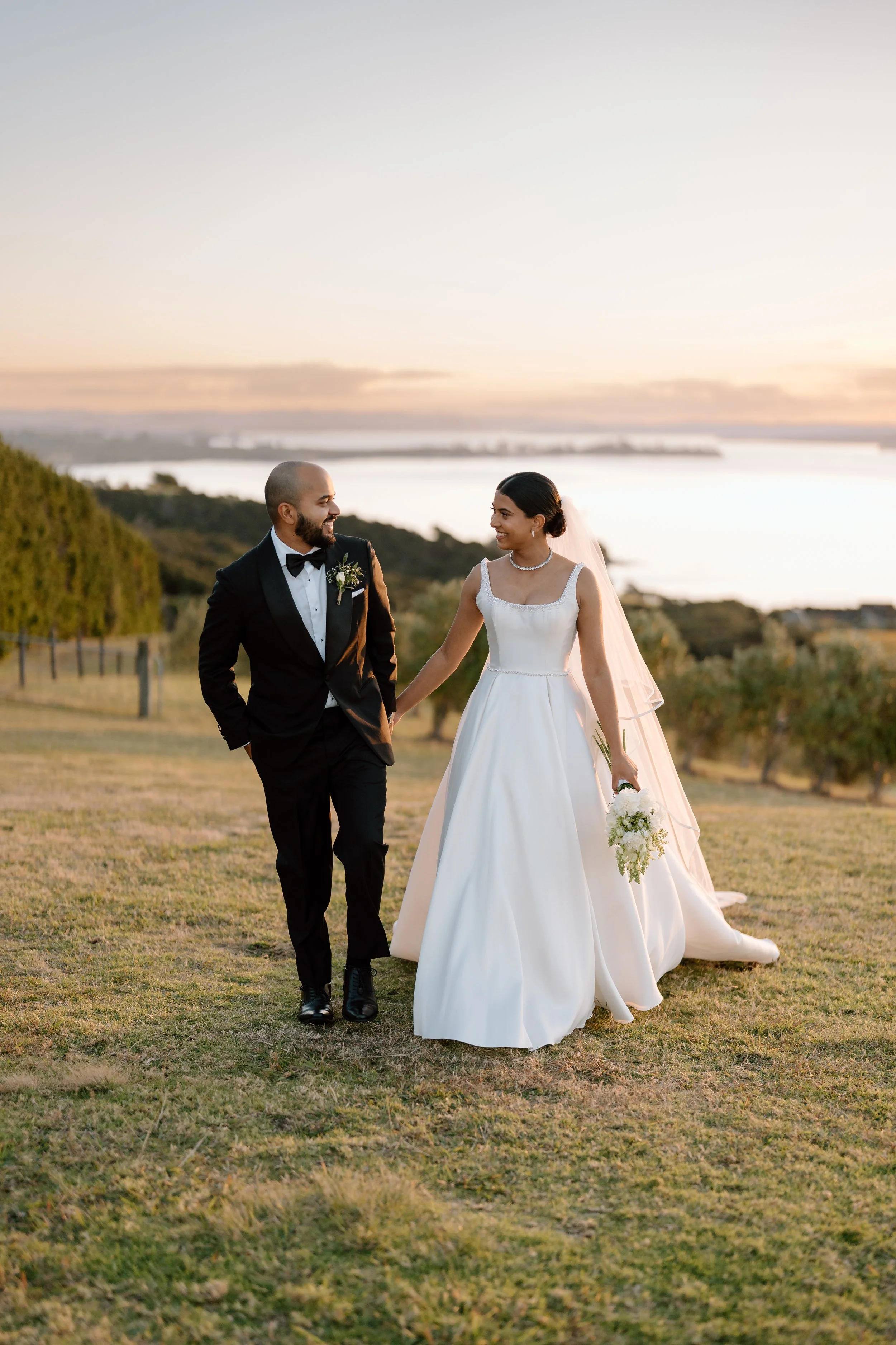 Mudbirck-Vineyard-Waiheke-Wedding-Photography-Ajith+Krishna130.jpg