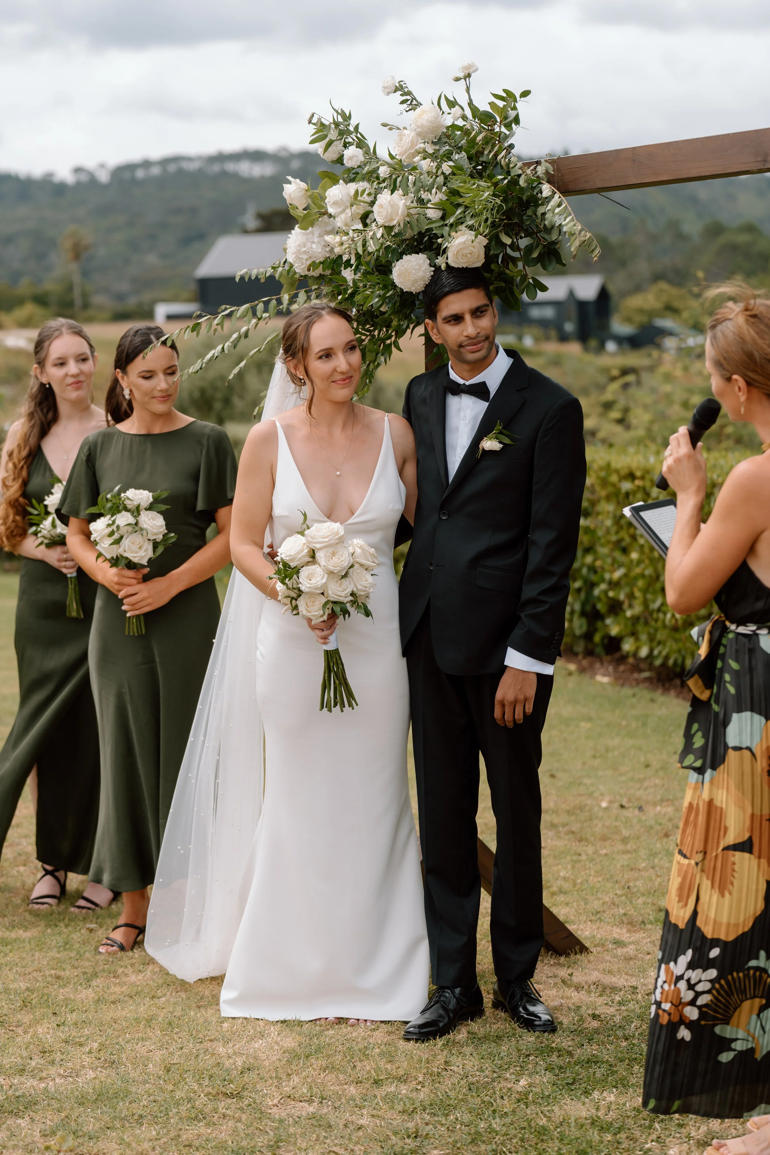The-Boat-House-Riverhead-Auckland-Wedding-Venue-Emma-and-Hamish28.jpg