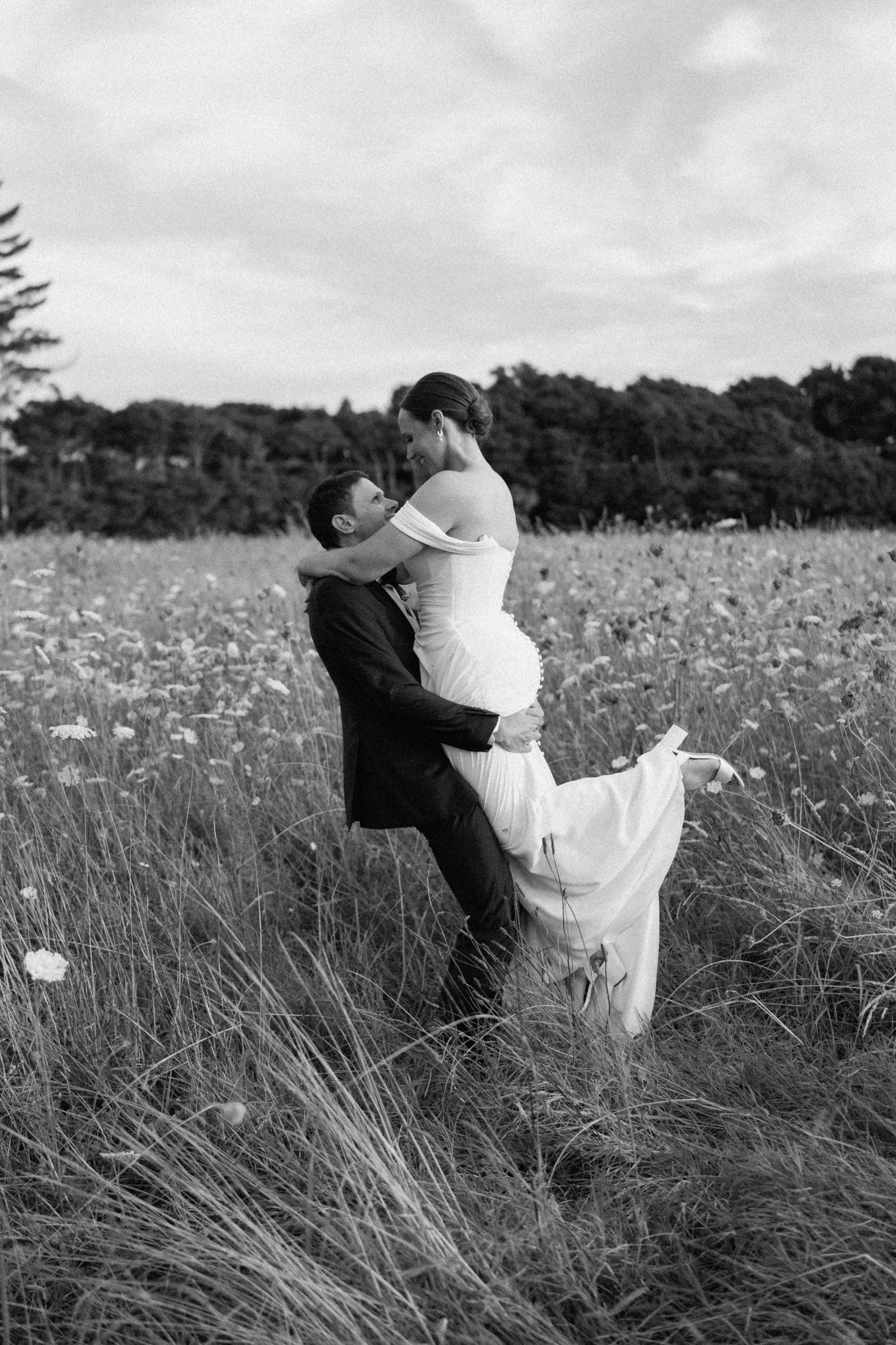 Kate&David_Kumeu-Valley-Estate-Auckland-Wedding-Photography73.jpg