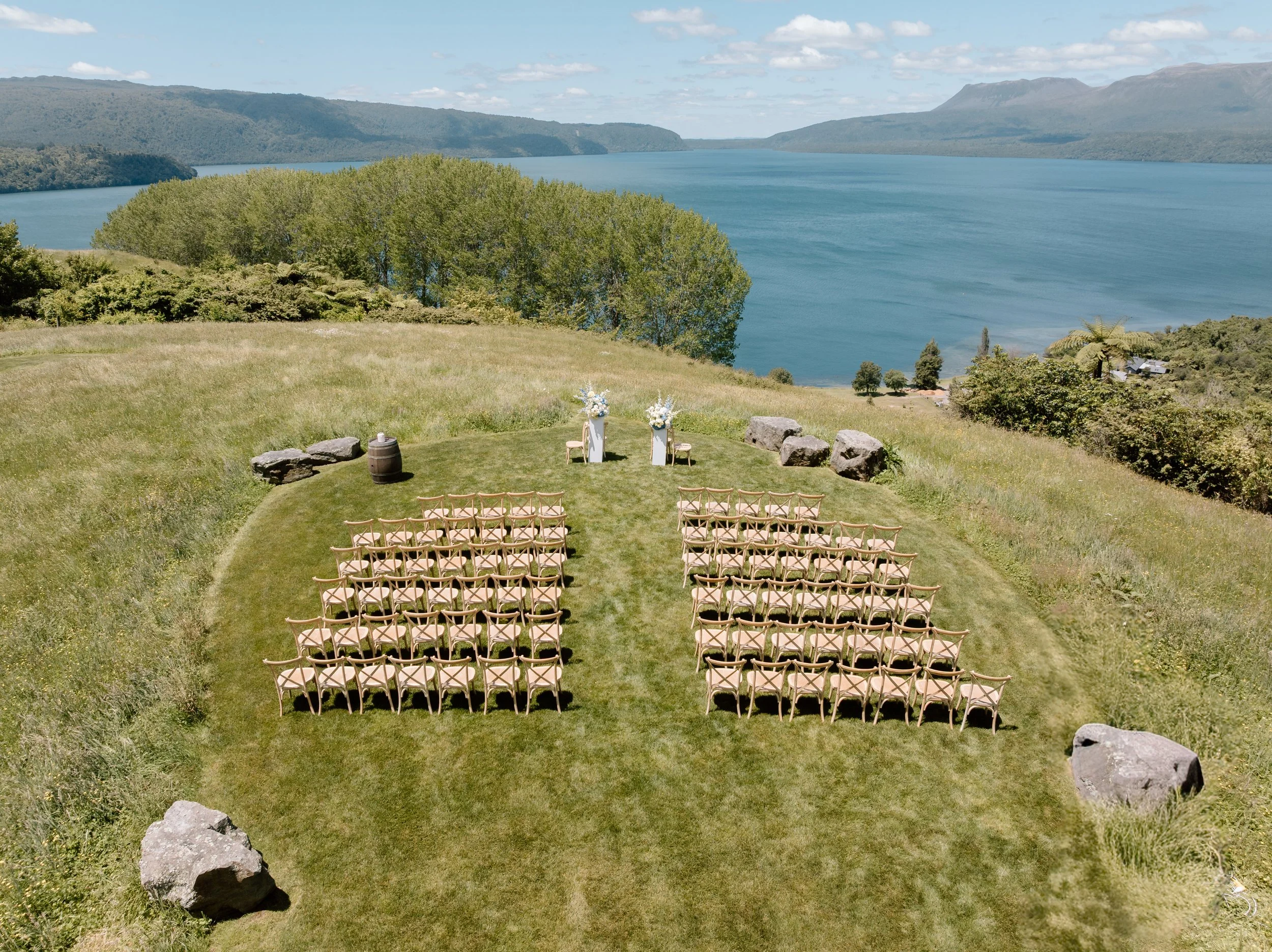The-Black-Barn-Lake-Tarawera-Wedding-Venue-Rotorua-Jess-David1.jpg