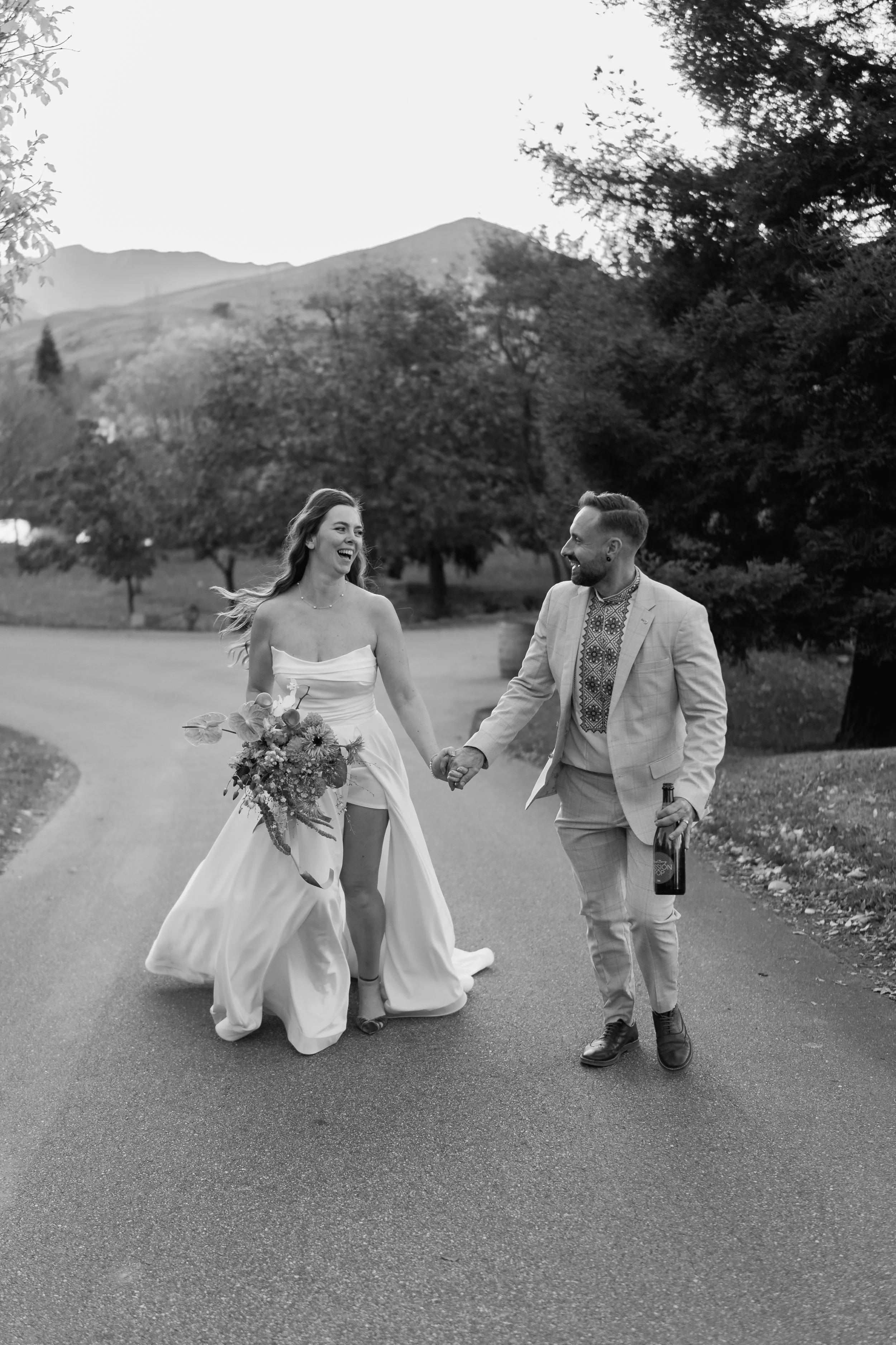 Helena+Gavin-Stoneridge-Estate-Queenstown-Wedding-Photographer160.jpg