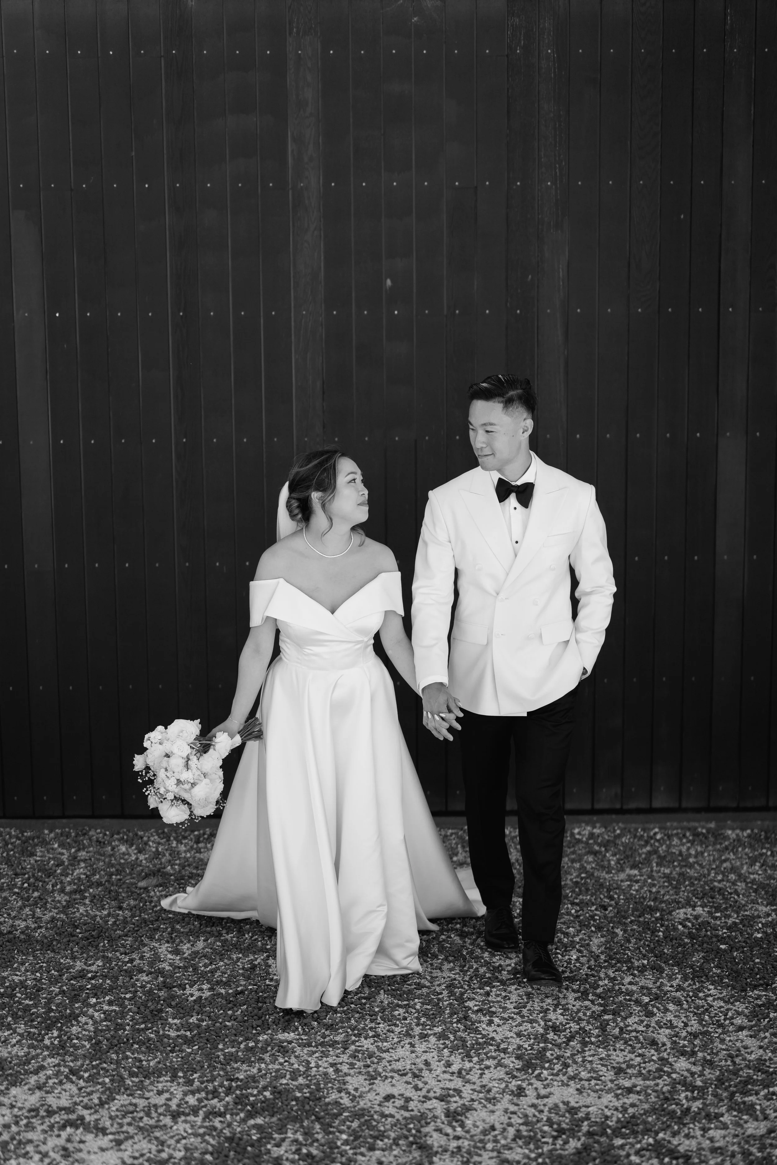 Mikki+Emily_Hunting-Lodge-Auckland-Wedding-Photographer104.jpg