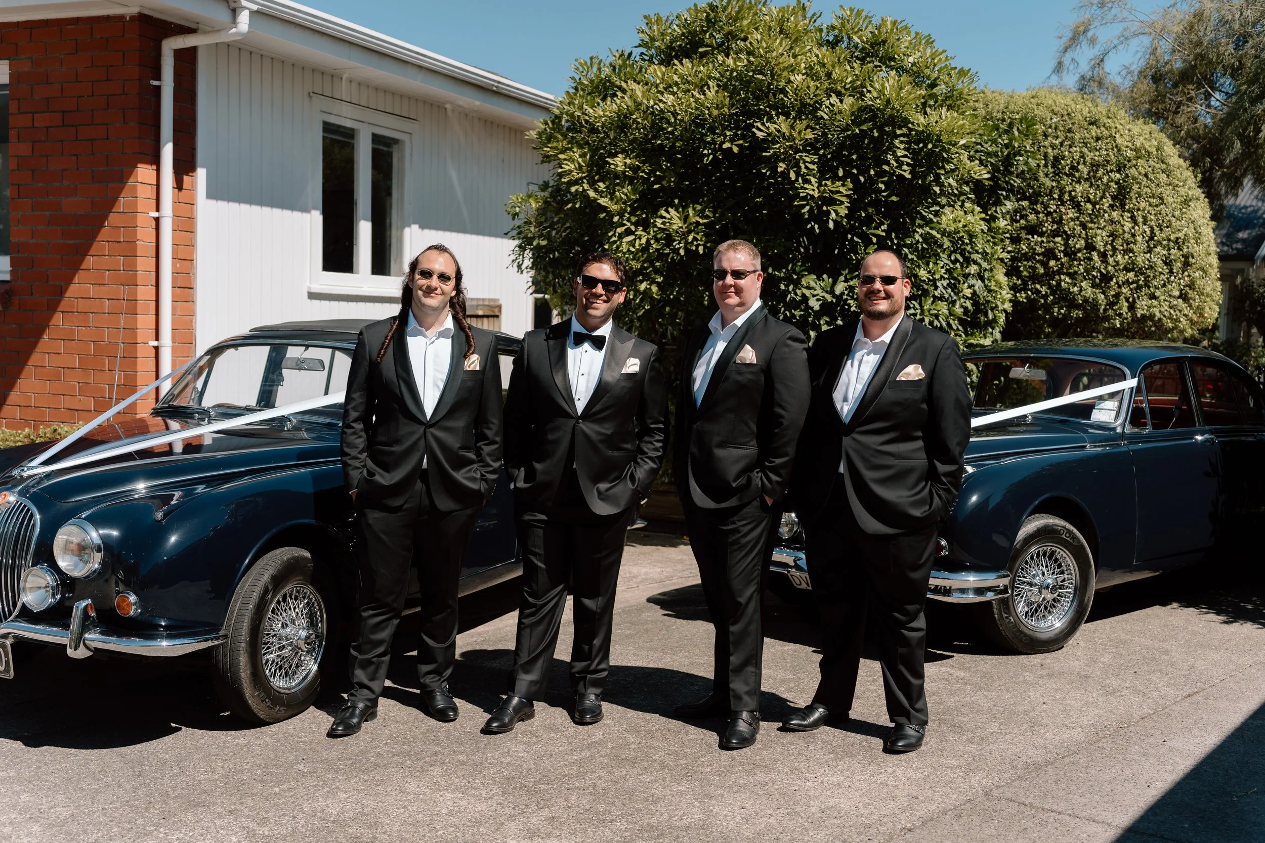 JJ+Jasmine-Wellington-Wedding-Photographer-Rose-&-Smith-Tauherenikau-Racecourse27.jpg