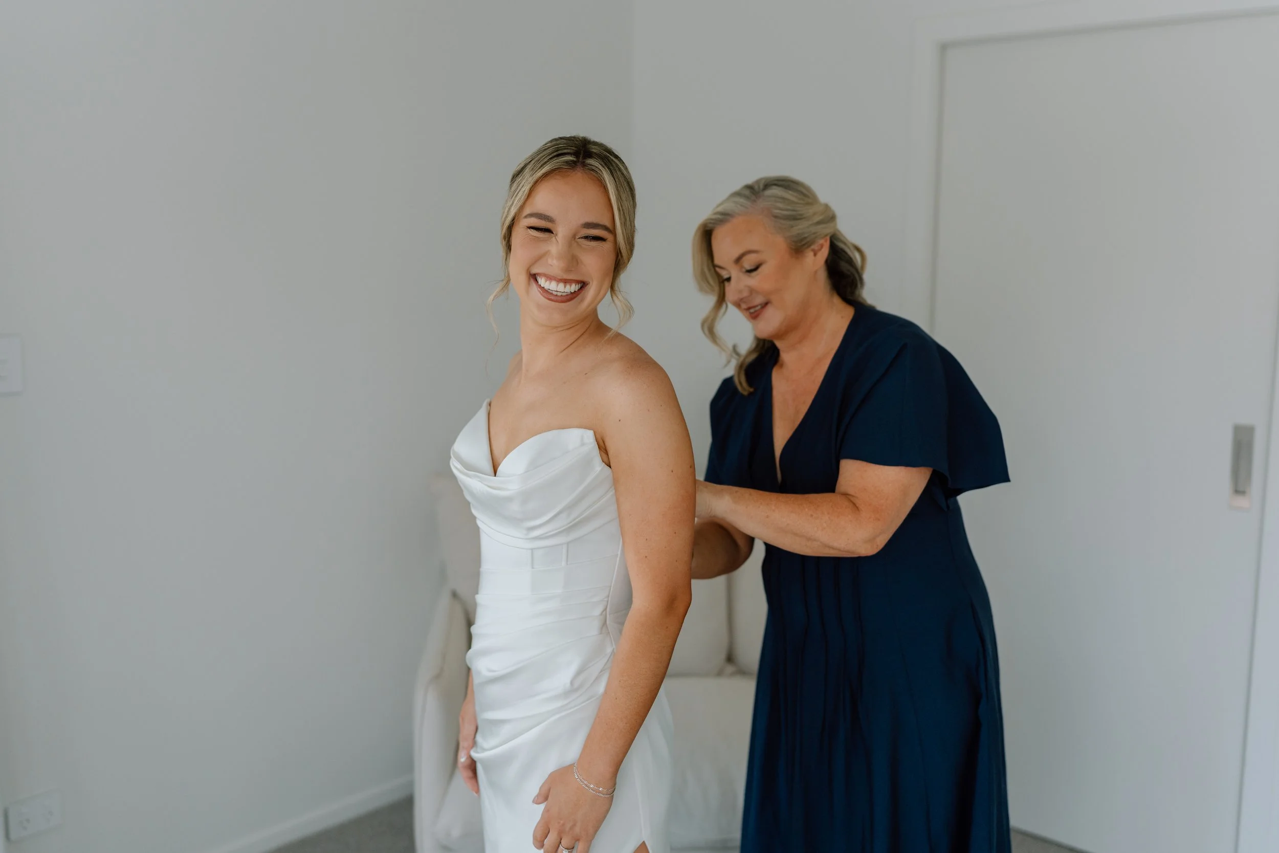 Kauri-Bay-Auckland-Wedding-Venue-Clevedon-Georgia-Colton38.jpg