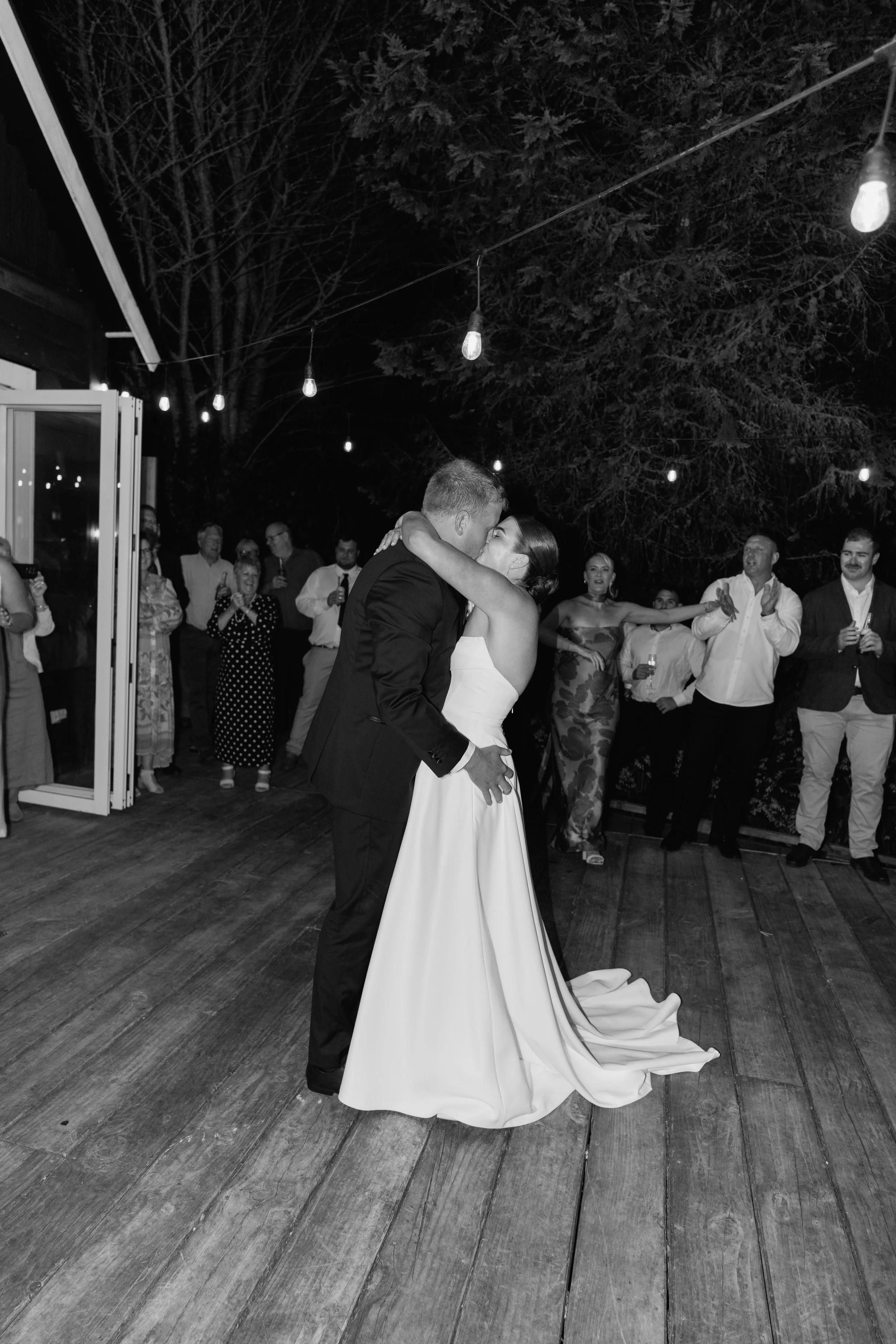 The-Black-Barn-Lake-Tarawera-Wedding-Venue-Rotorua-Jess-David214.jpg