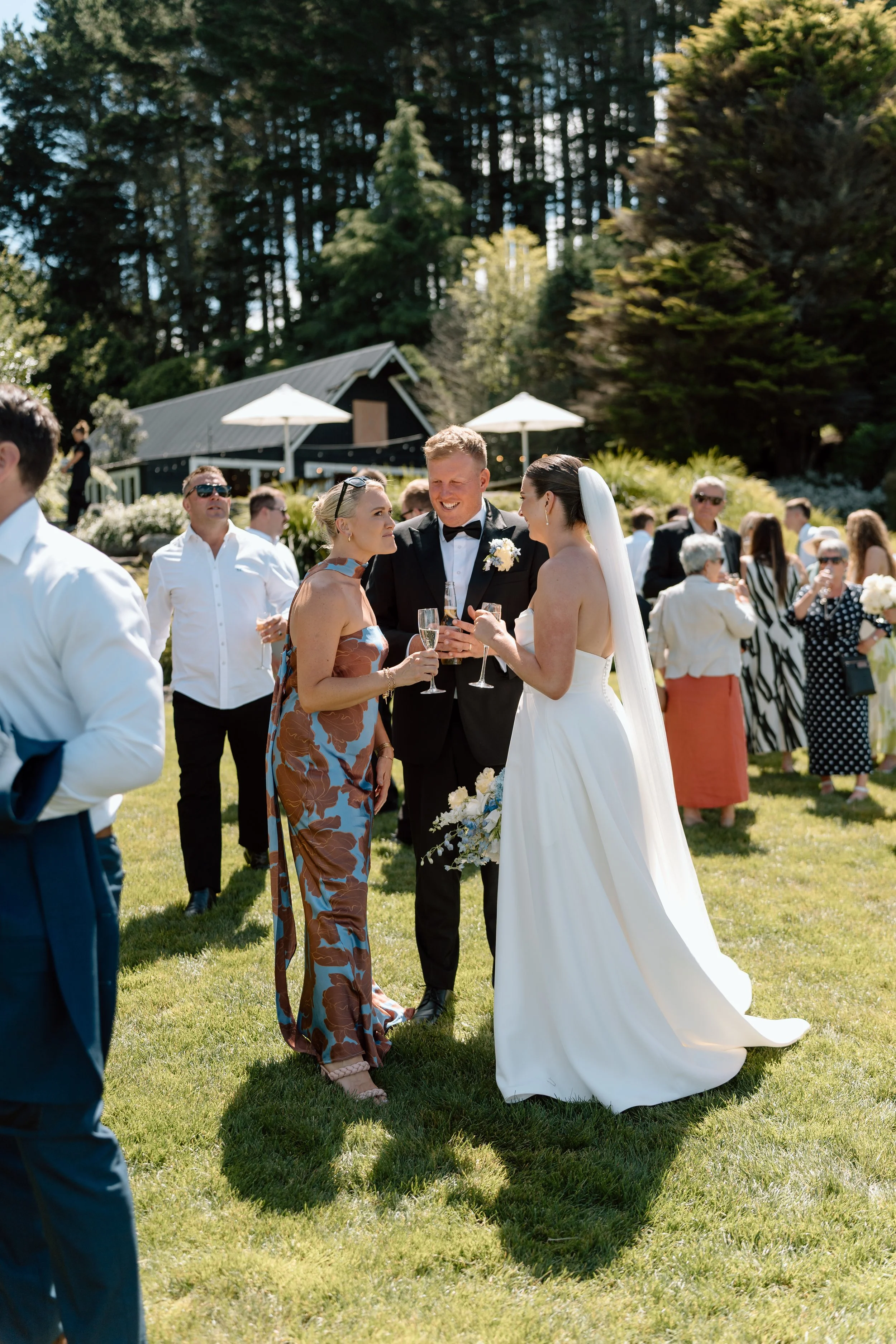The-Black-Barn-Lake-Tarawera-Wedding-Venue-Rotorua-Jess-David124.jpg