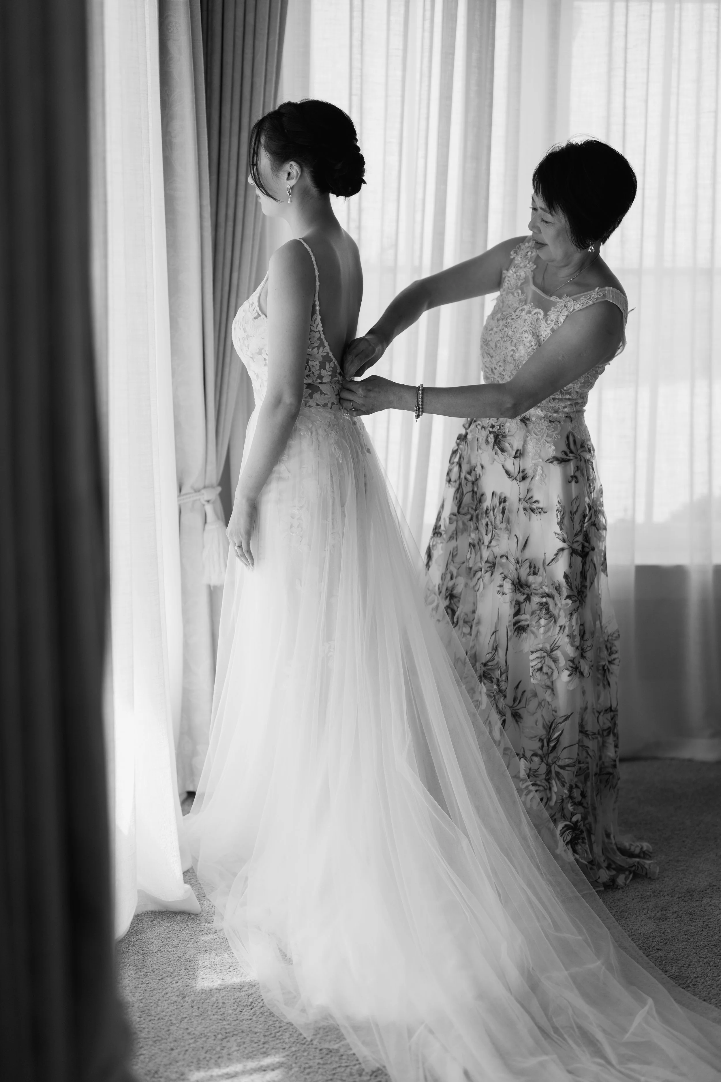 Carol+Wes-Mudbrick-Vineyard-Waiheke-Wedding-Photographer37.jpg