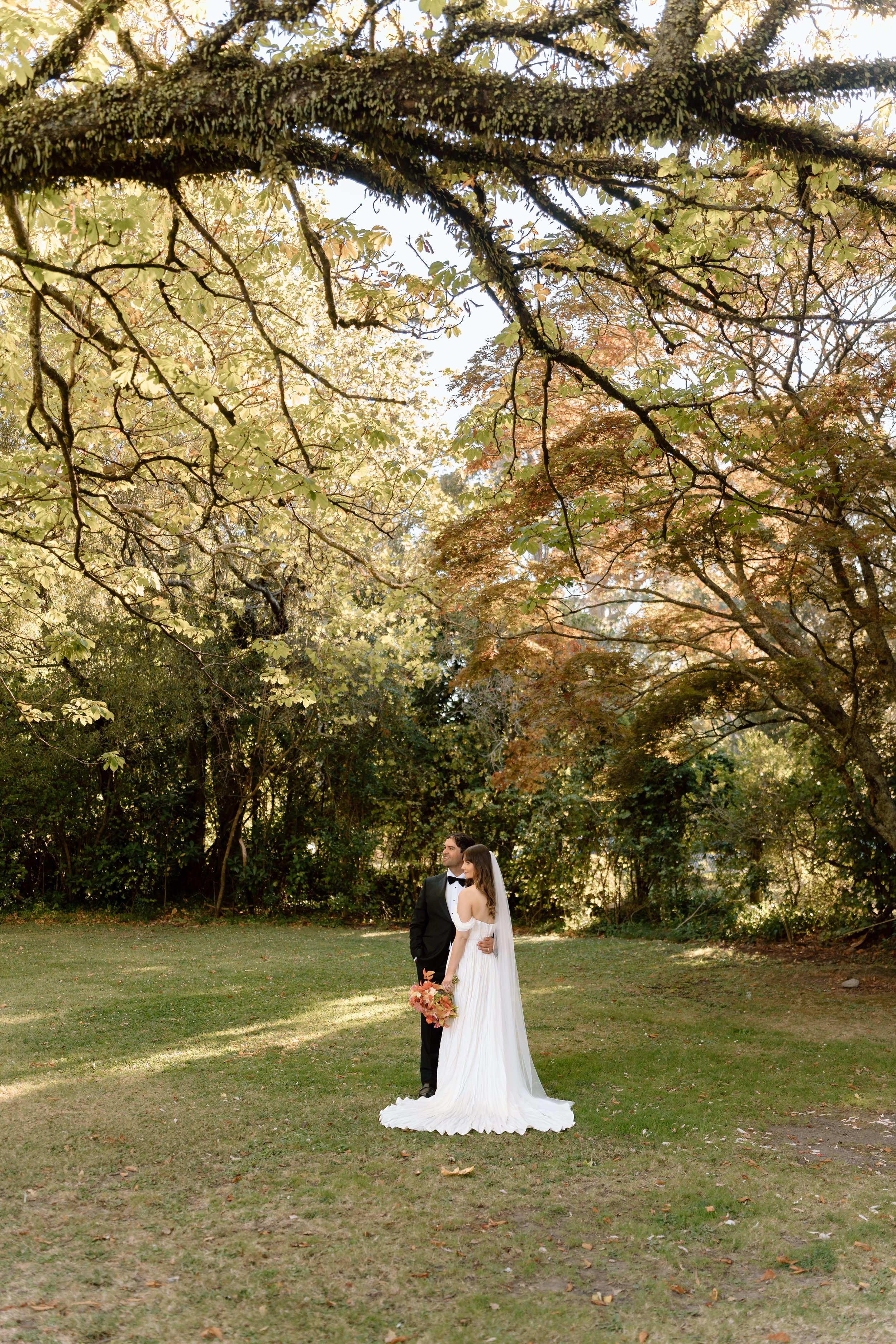 JJ+Jasmine-Wellington-Wedding-Photographer-Rose-&-Smith-Tauherenikau-Racecourse96.jpg