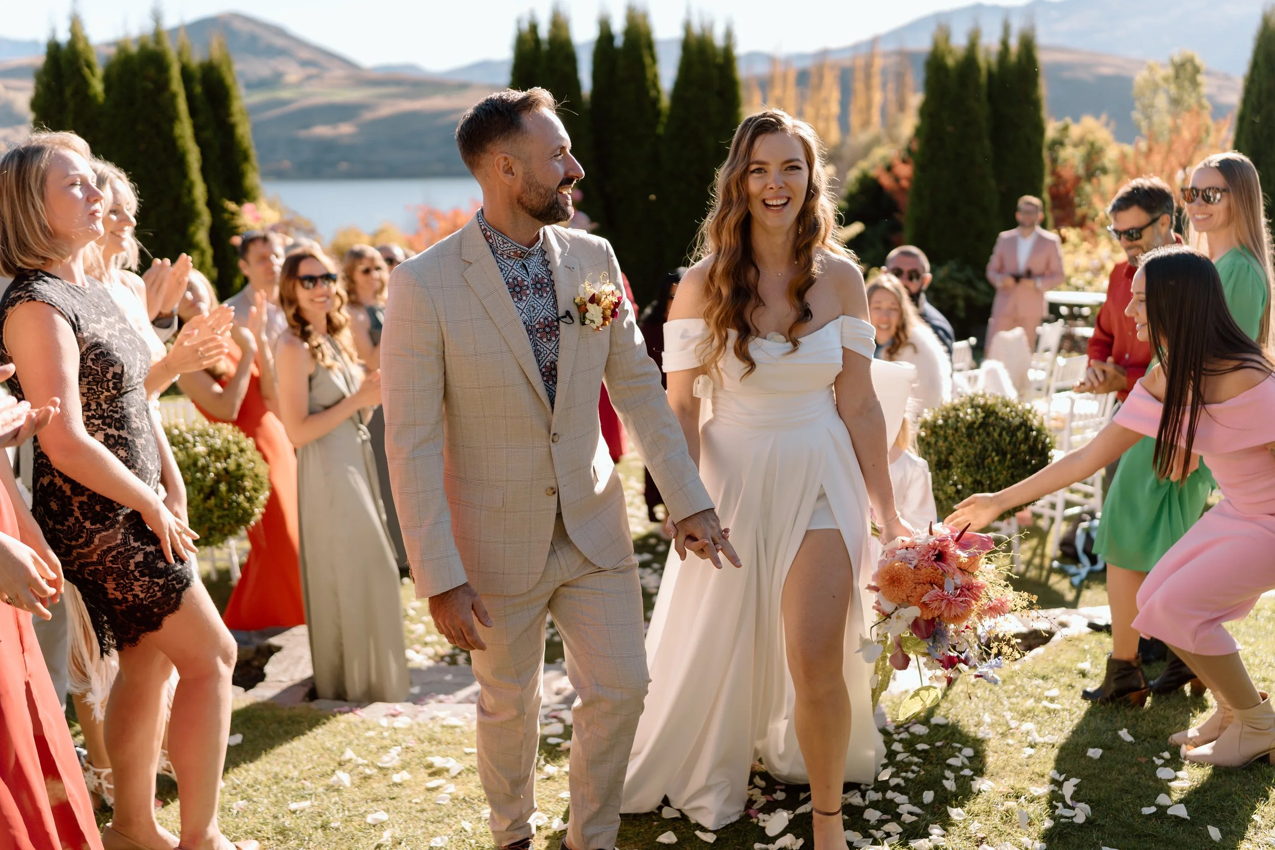 Helena+Gavin-Stoneridge-Estate-Queenstown-Wedding-Photographer103.jpg