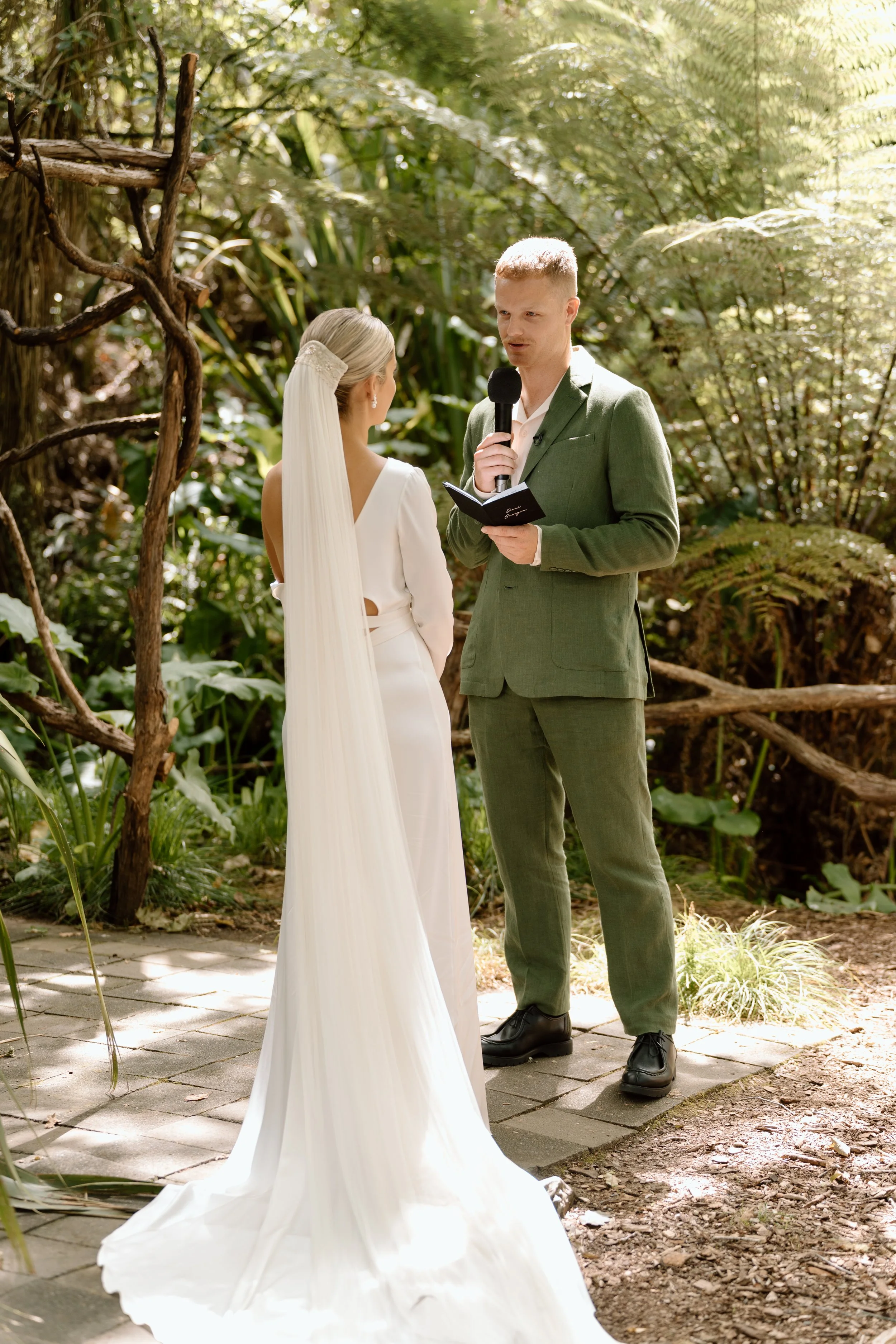 Waterfall-Farm-Auckland-Wedding-Georgia-and-Quinn42.jpg