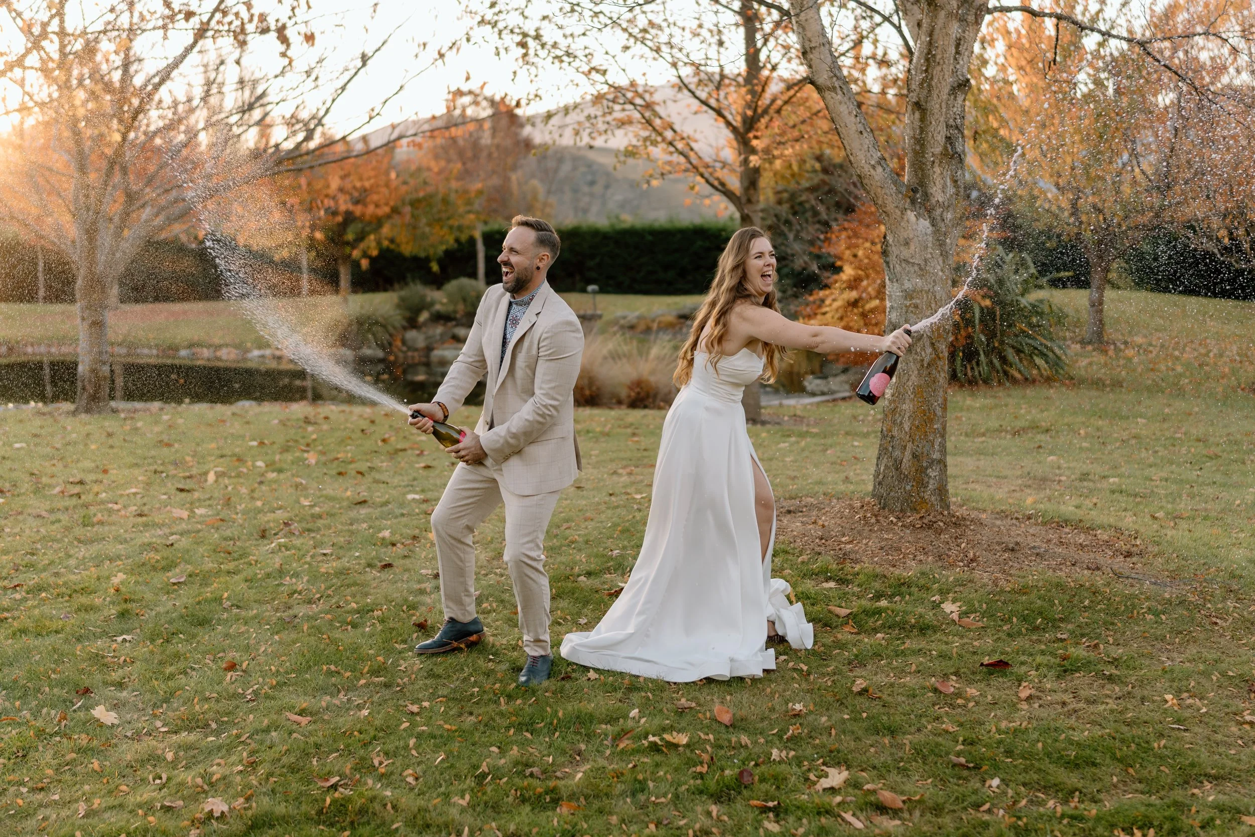 Helena+Gavin-Stoneridge-Estate-Queenstown-Wedding-Photographer146.jpg