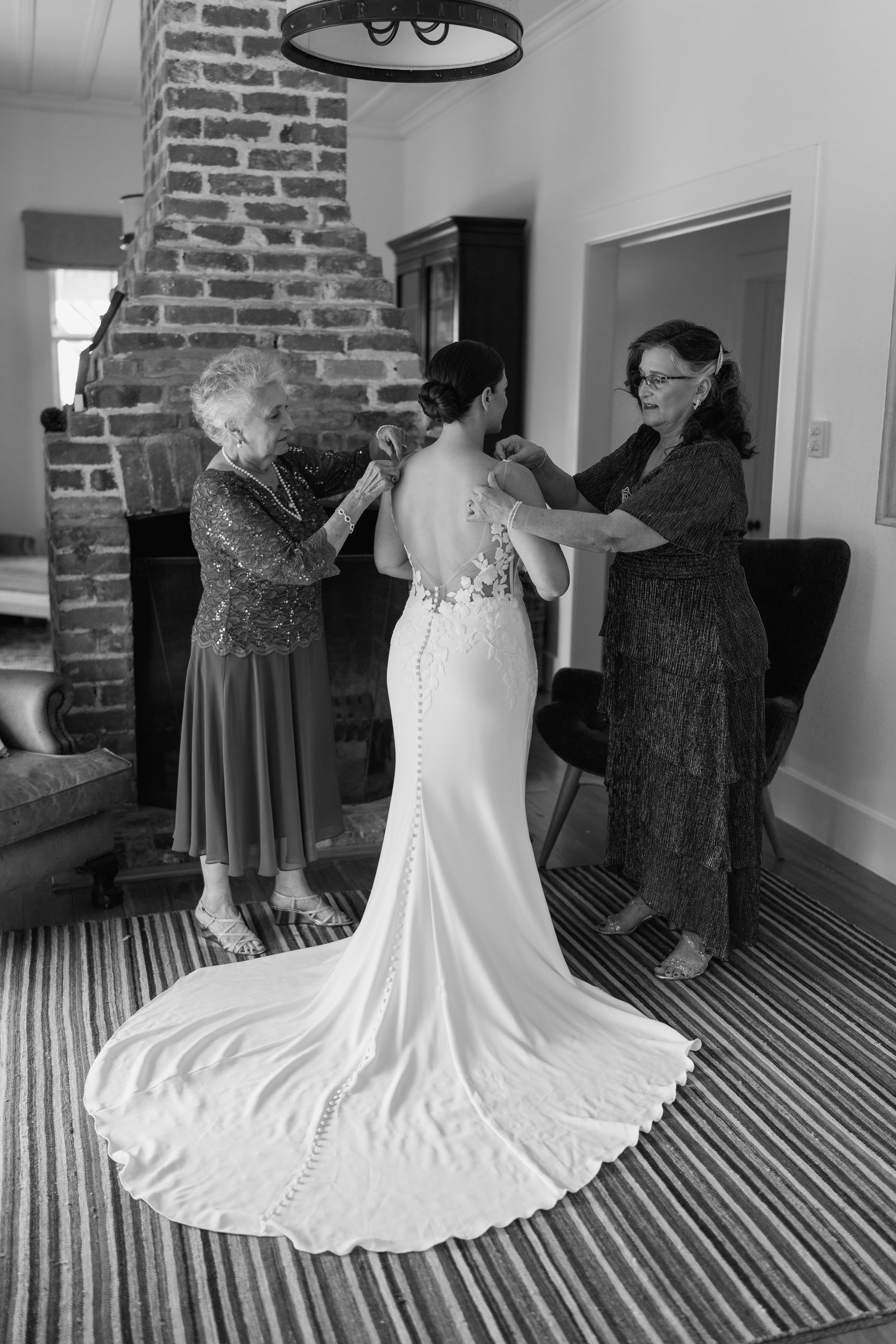 Paula Mark-Man-O-War-Waiheke-Wedding11.jpg