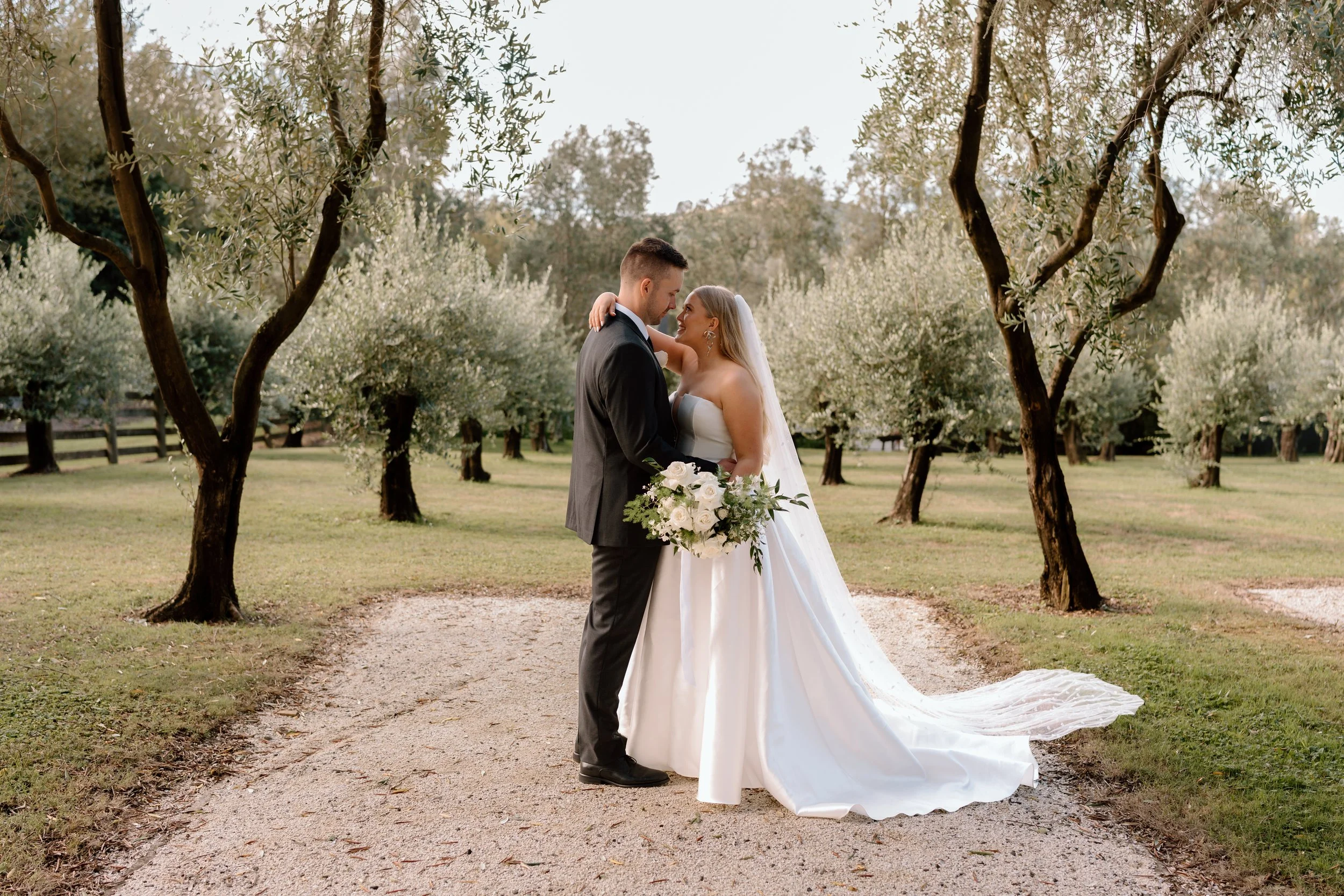 Bracu-Estate-Auckland-Wedding-Venue-Neala+Hamish11.jpg