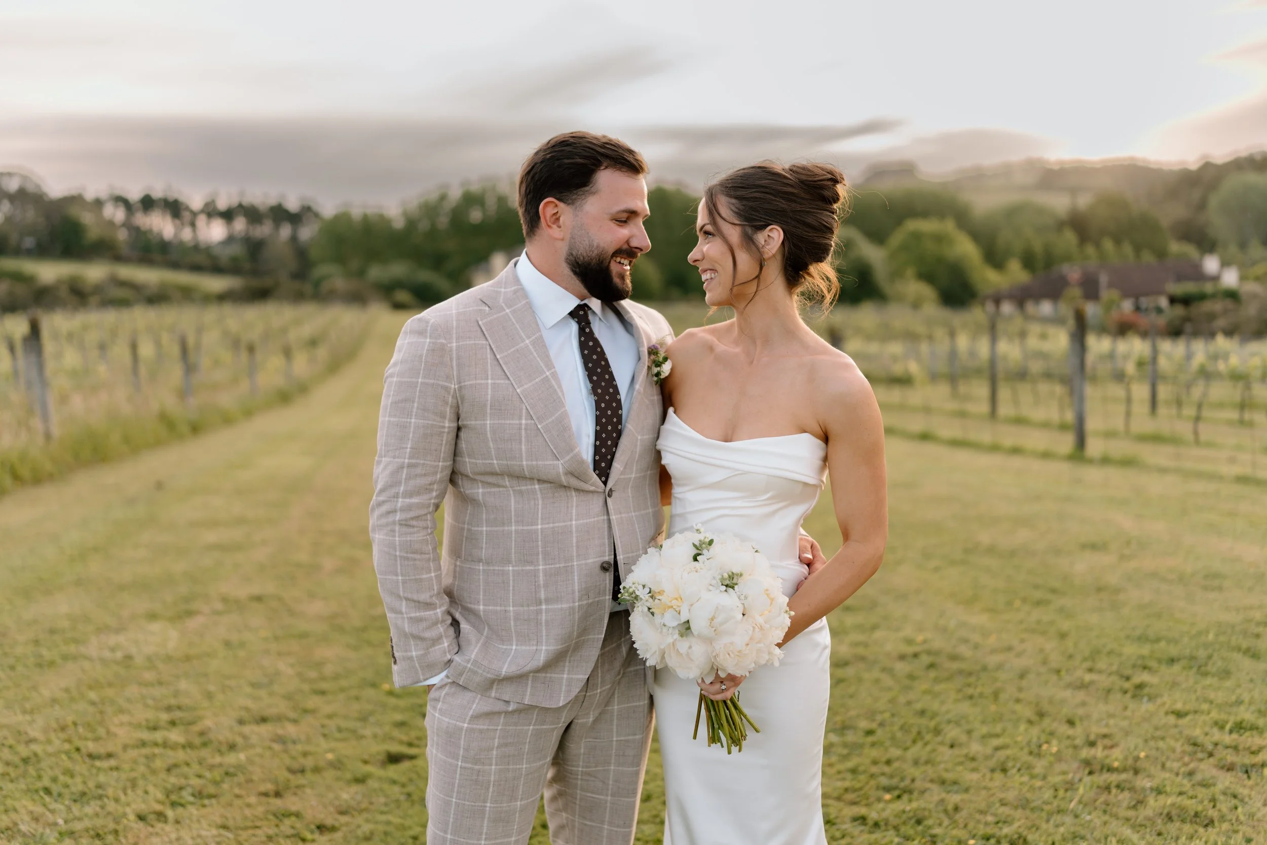 Hannah+Alex_Previews-266.jpg