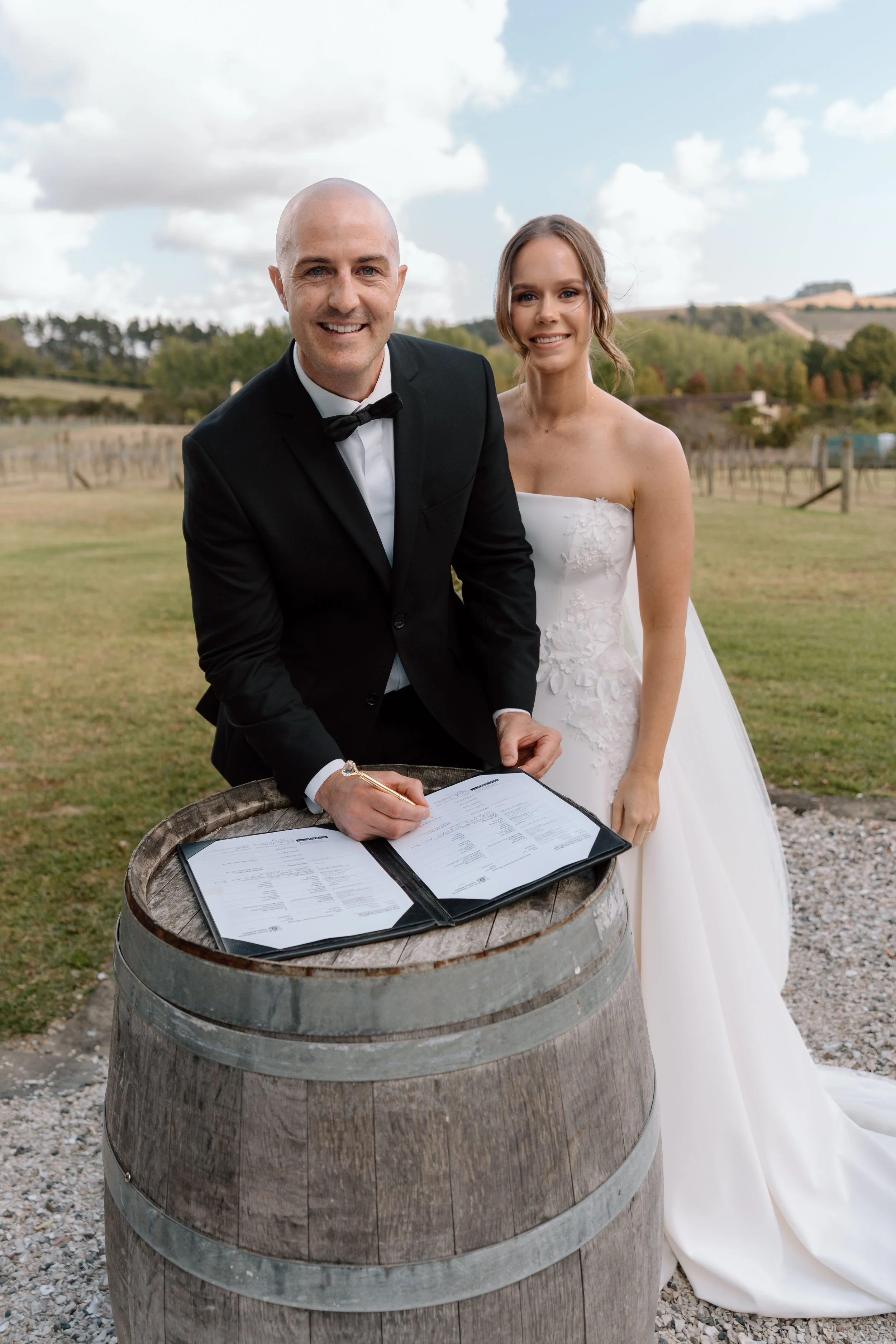 Hannah+Rhys-Turanga-Creek-Auckland-Wedding-Photographer40.jpg