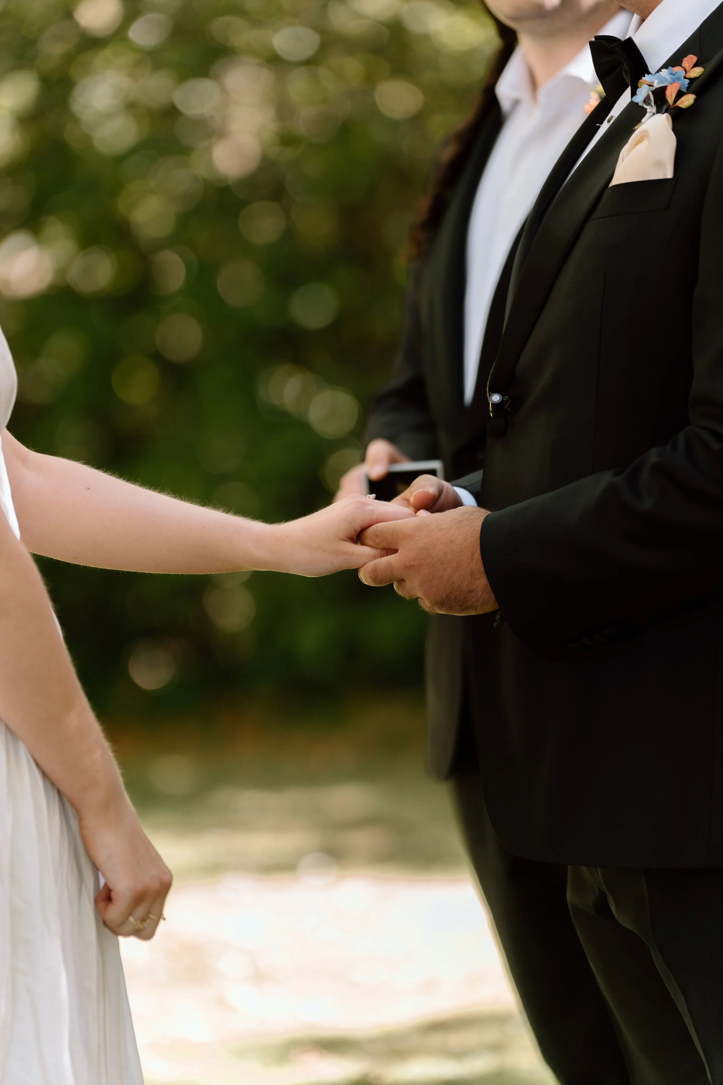 JJ+Jasmine-Wellington-Wedding-Photographer-Rose-&-Smith-Tauherenikau-Racecourse67.jpg