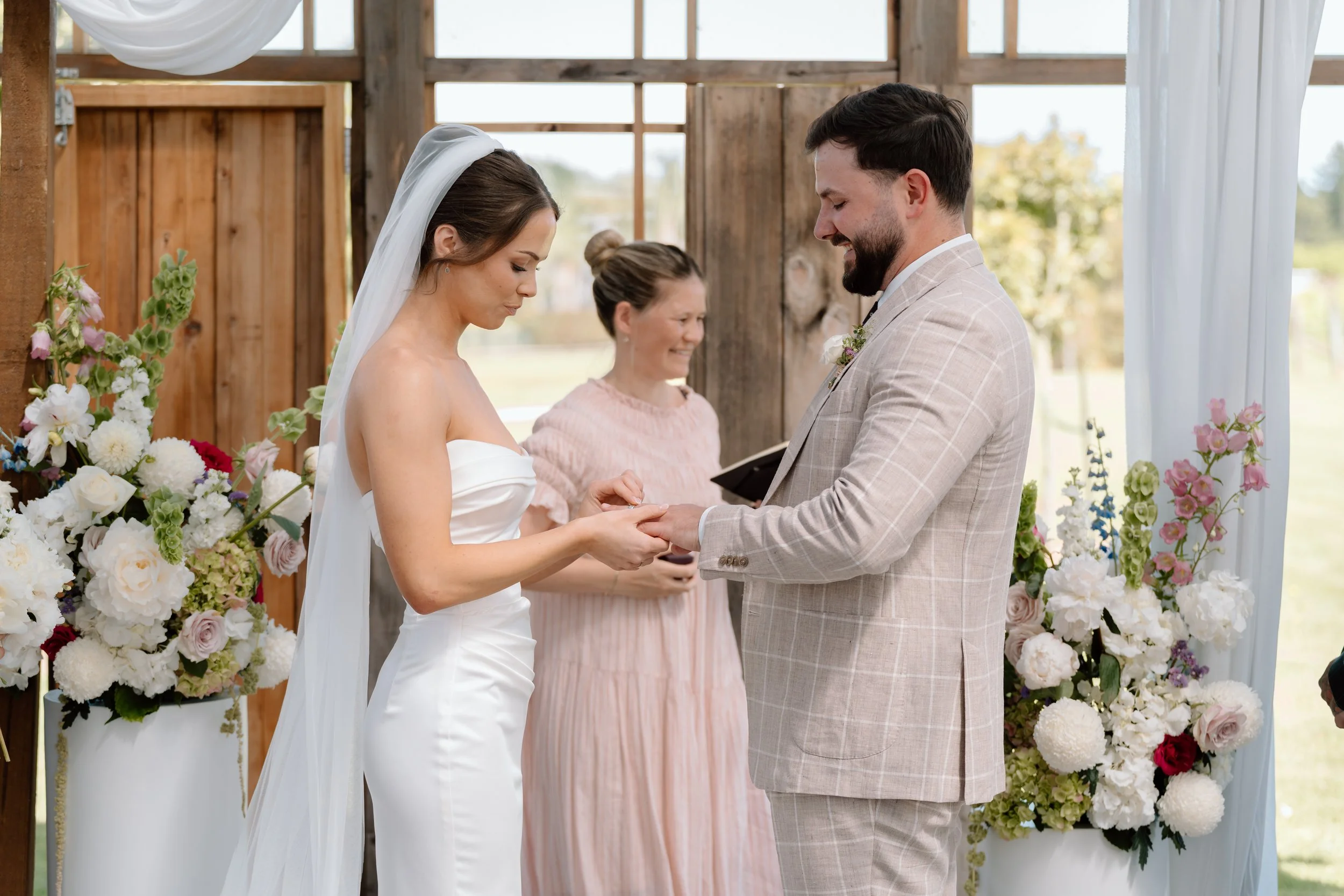 Hannah+Alex_Previews-148.jpg