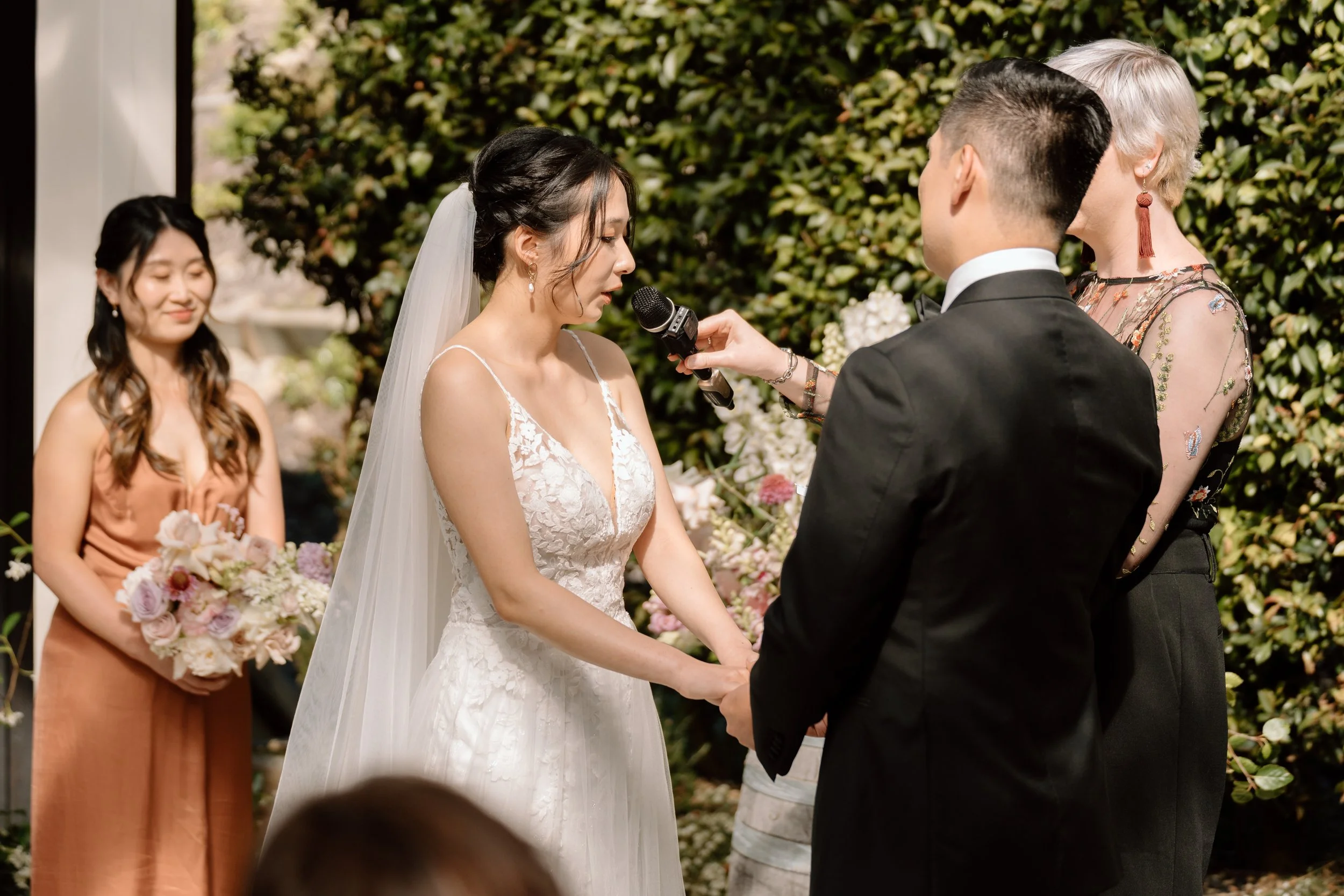 Carol+Wes-Mudbrick-Vineyard-Waiheke-Wedding-Photographer57.jpg