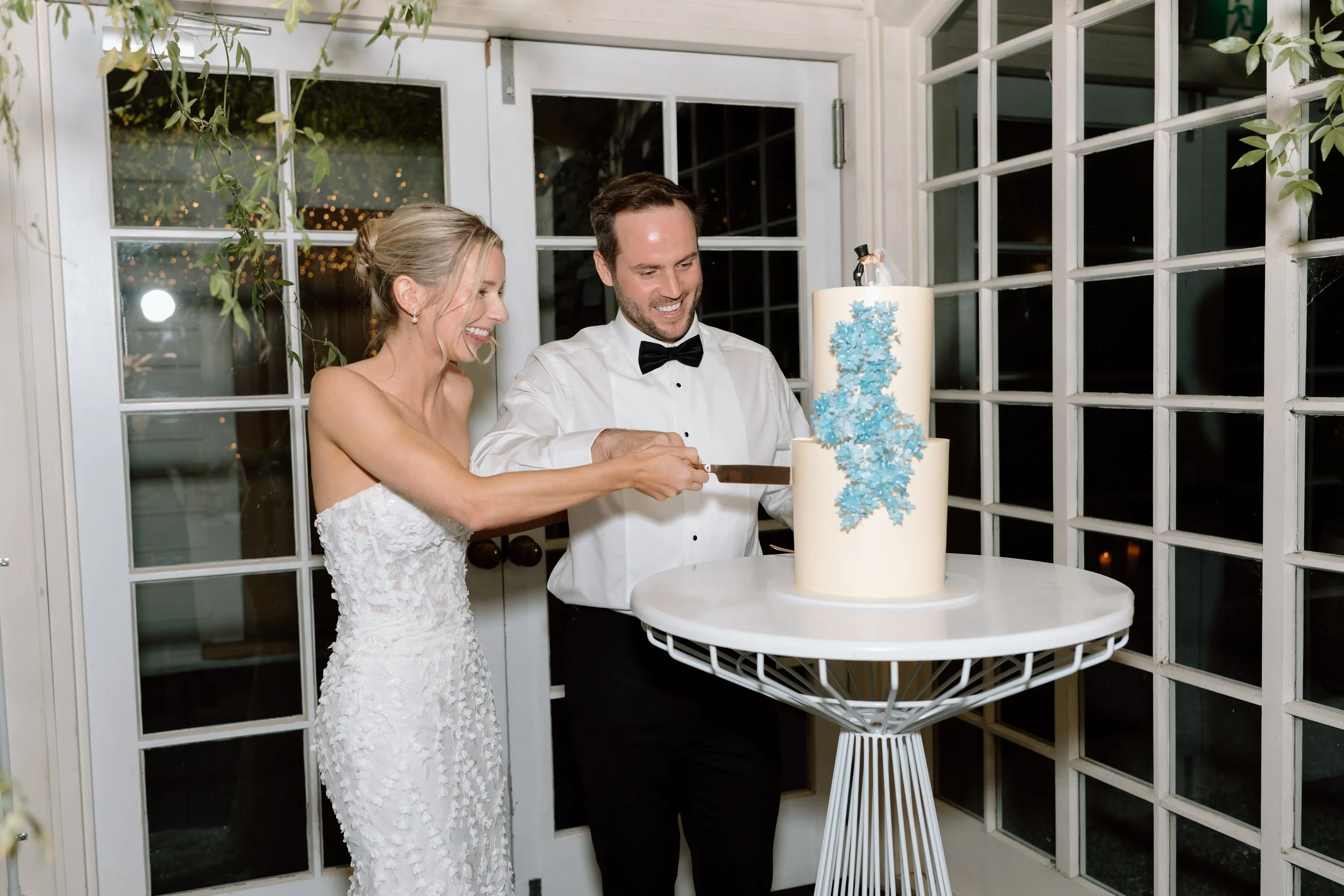 Olivia+Jackson_The-Winehouse-Queenstown-Wedding-Photographer19.jpg