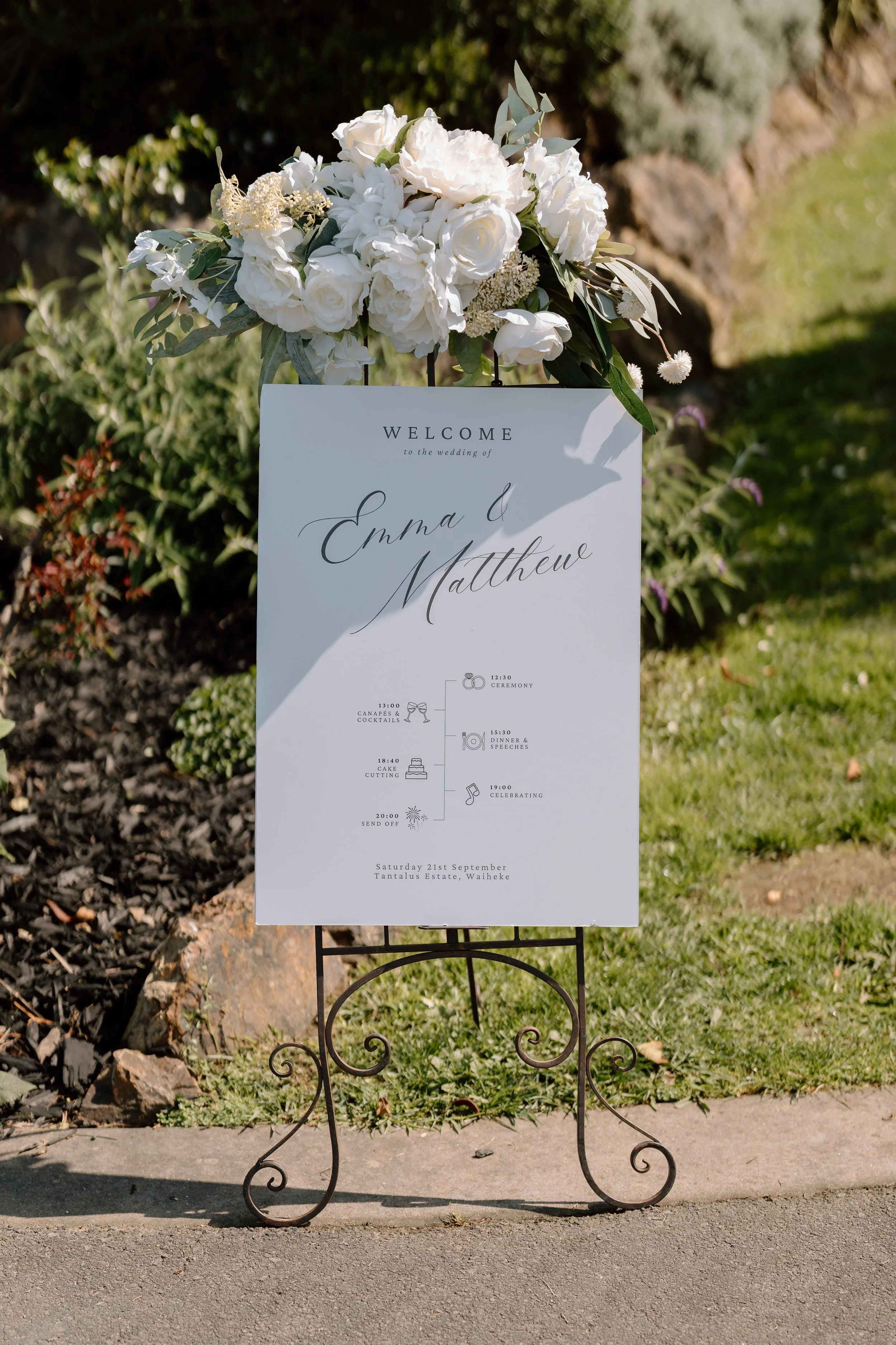 Tantalus-Estate-Waiheke-Wedding_Emma&Matt50.jpg