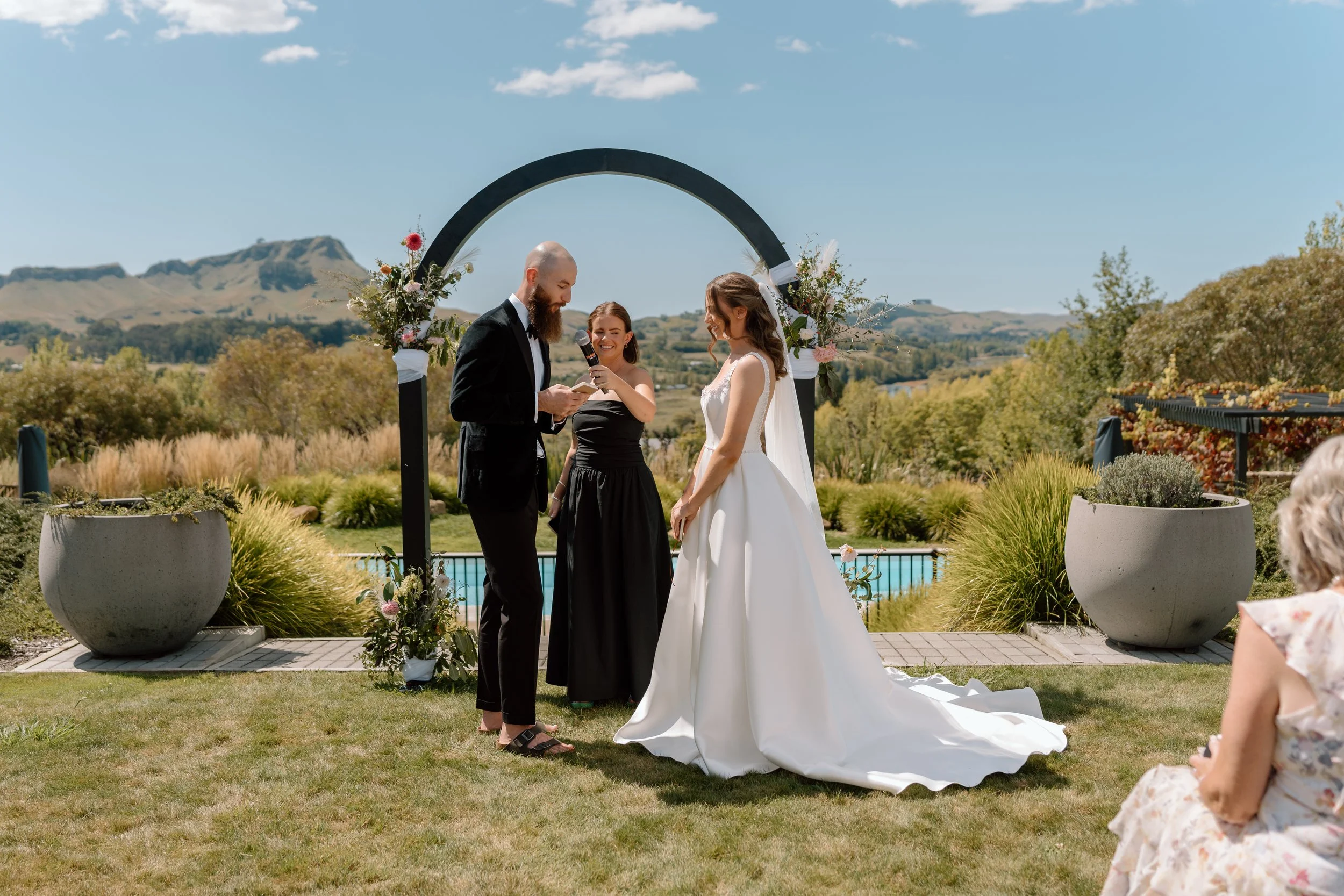 Brittany+Josh_Havelock-North-Wedding-Photographer25.jpg