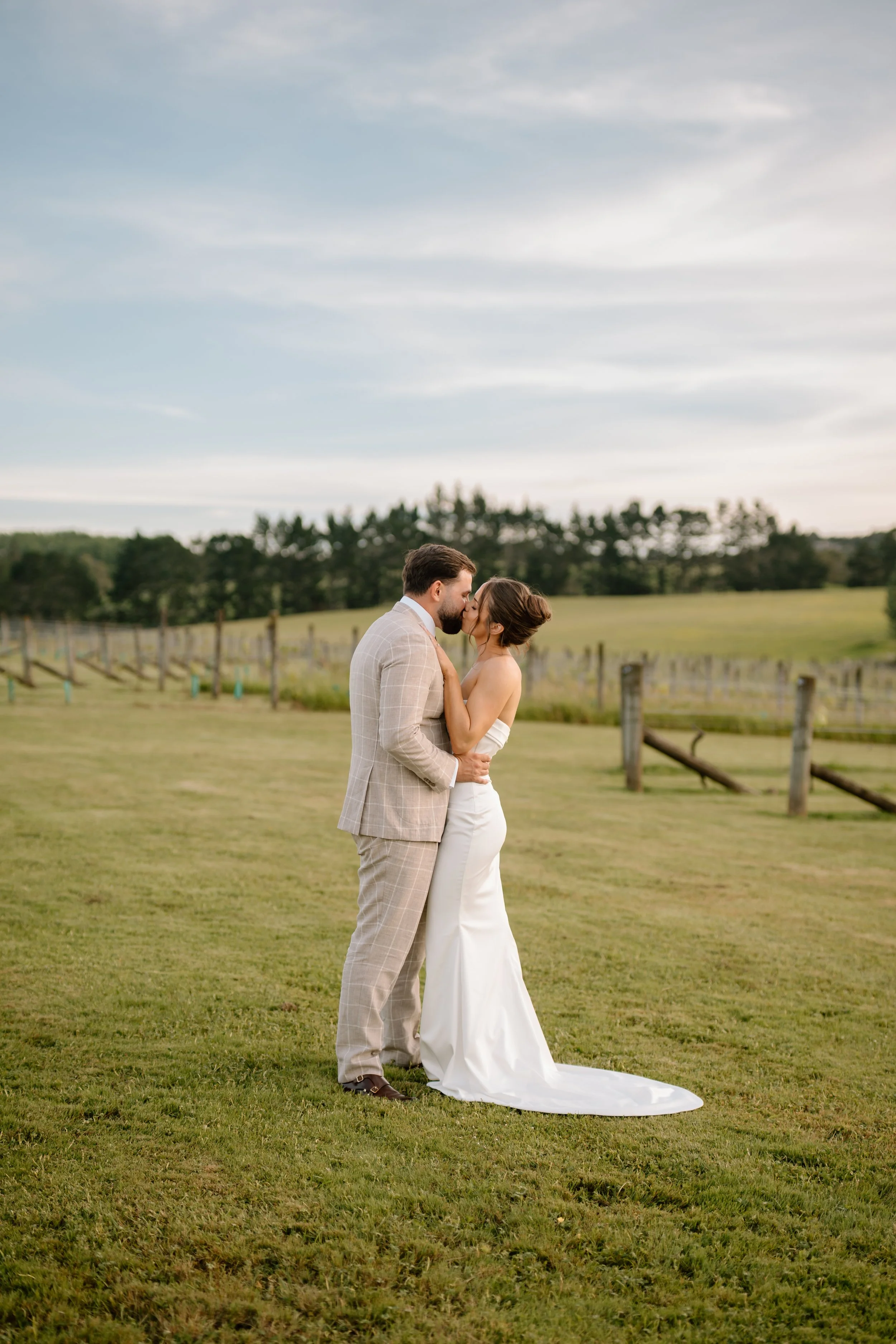 Hannah+Alex_Previews-239.jpg