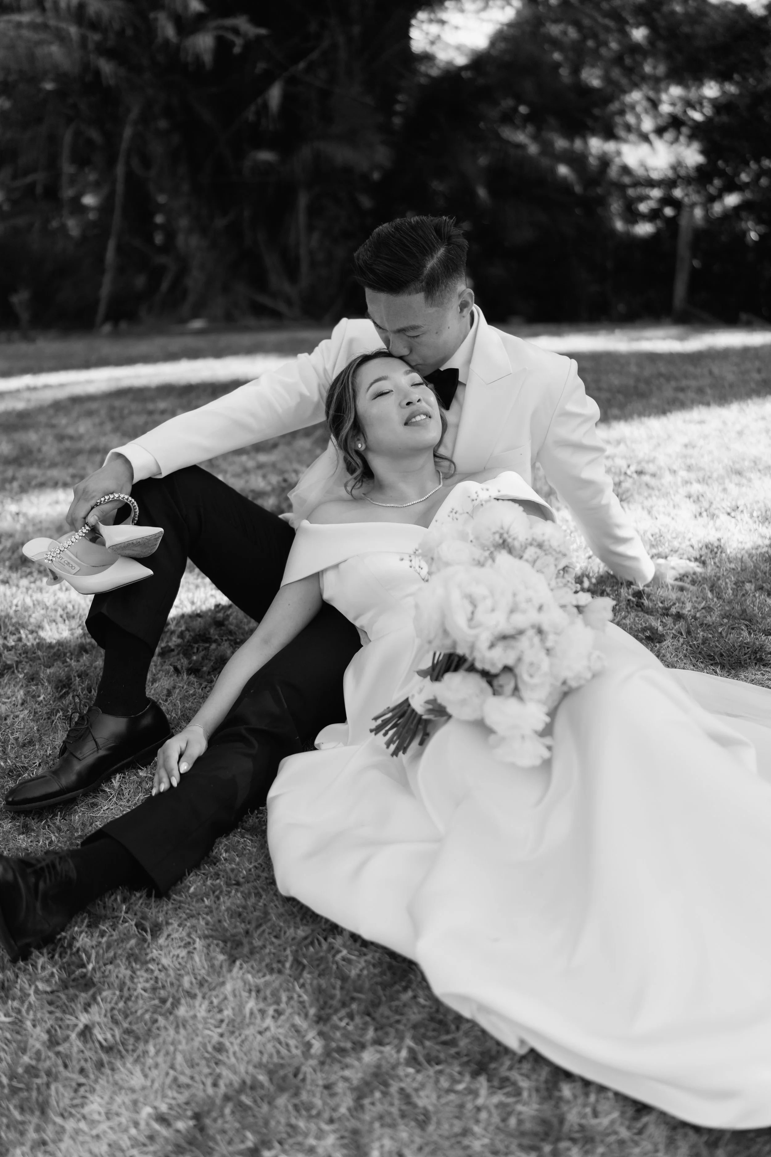 Mikki+Emily_Hunting-Lodge-Auckland-Wedding-Photographer134.jpg