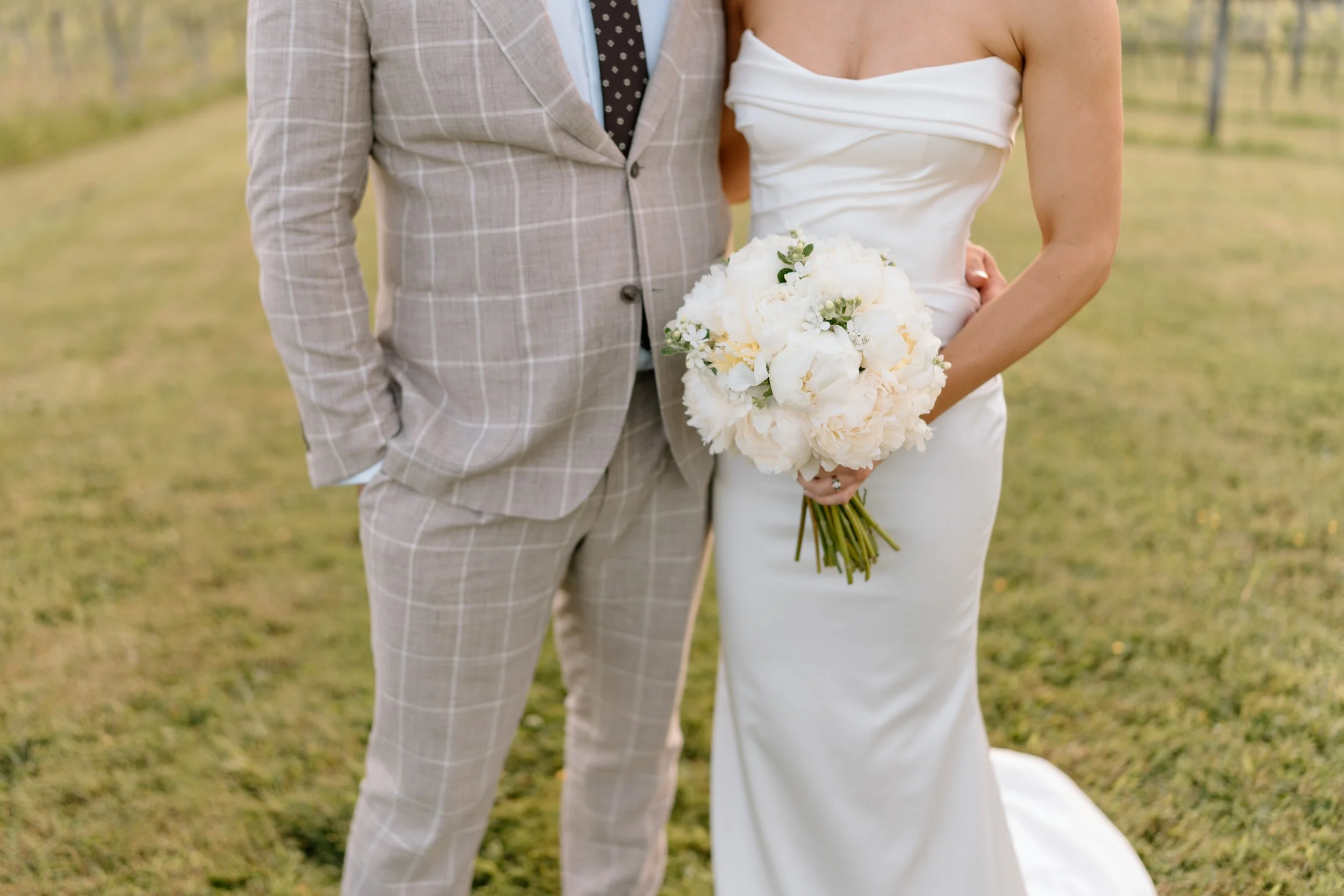 Hannah+Alex_Previews-265.jpg
