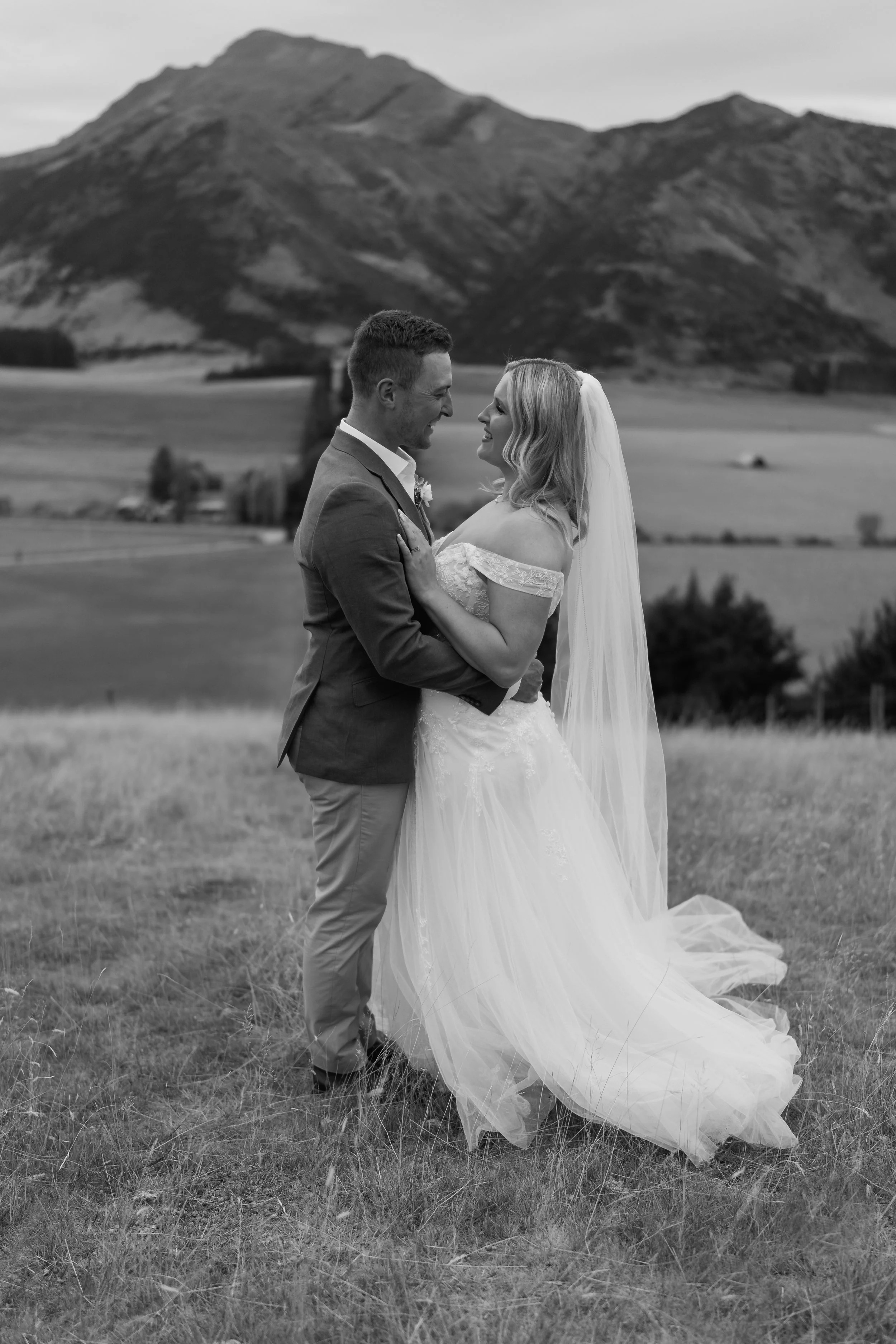 Mikayla+Dan_The-Lookout-Lodge-Wanaka-Wedding-Photography65.jpg