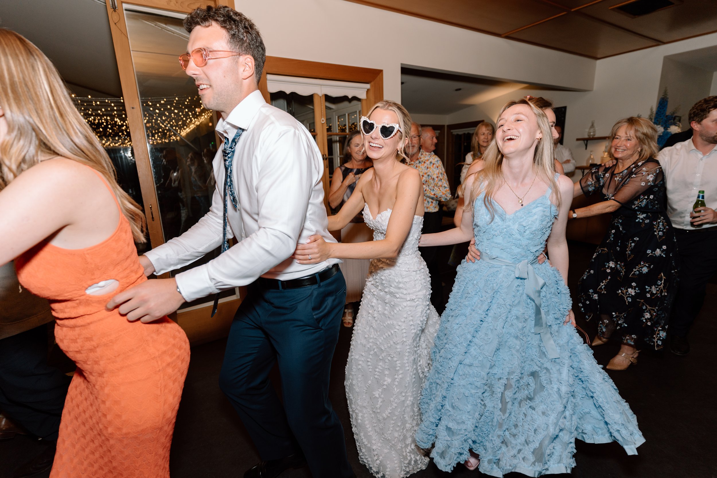 Olivia+Jackson_The-Winehouse-Queenstown-Wedding-Photographer27.jpg