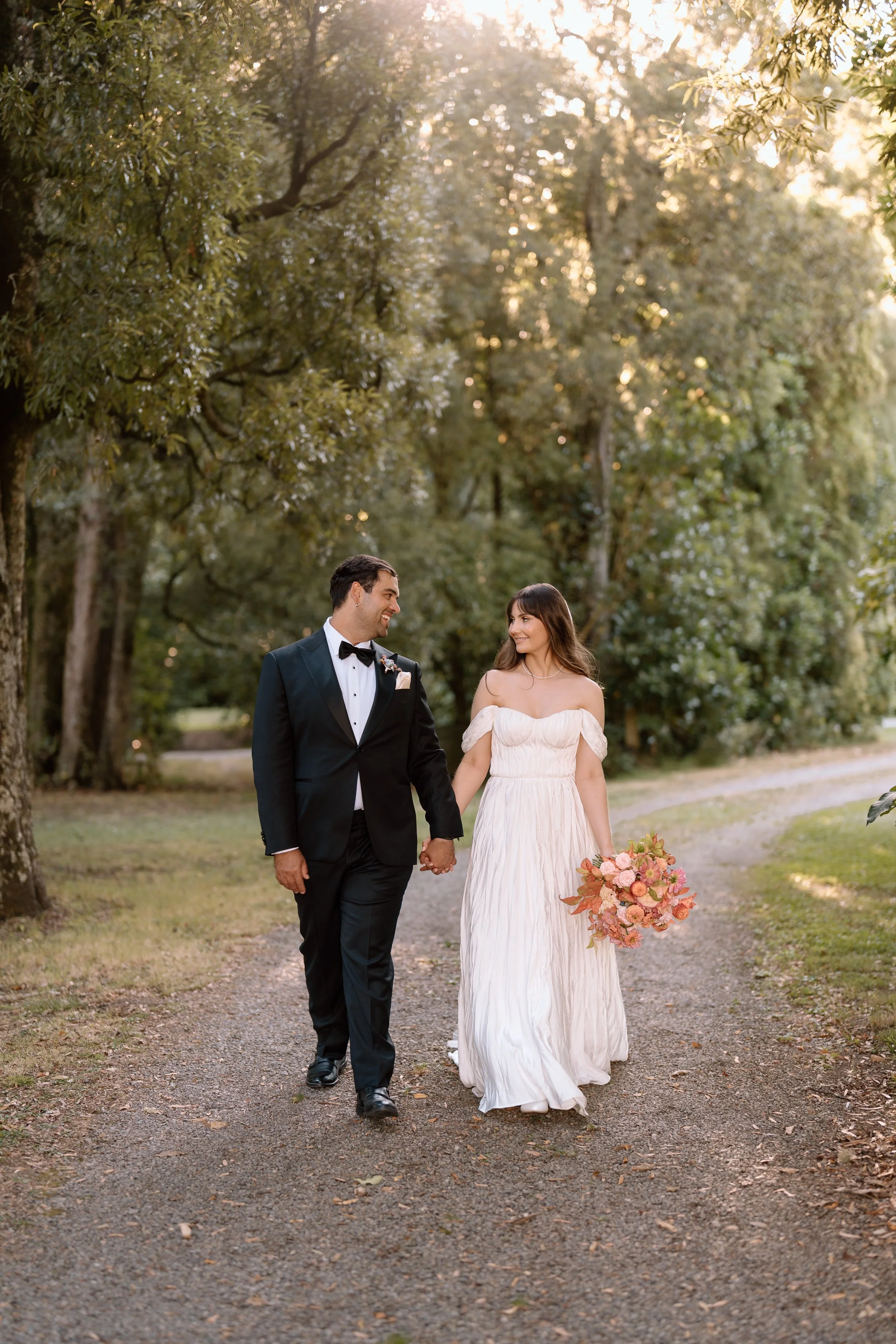 JJ+Jasmine-Wellington-Wedding-Photographer-Rose-&-Smith-Tauherenikau-Racecourse86.jpg