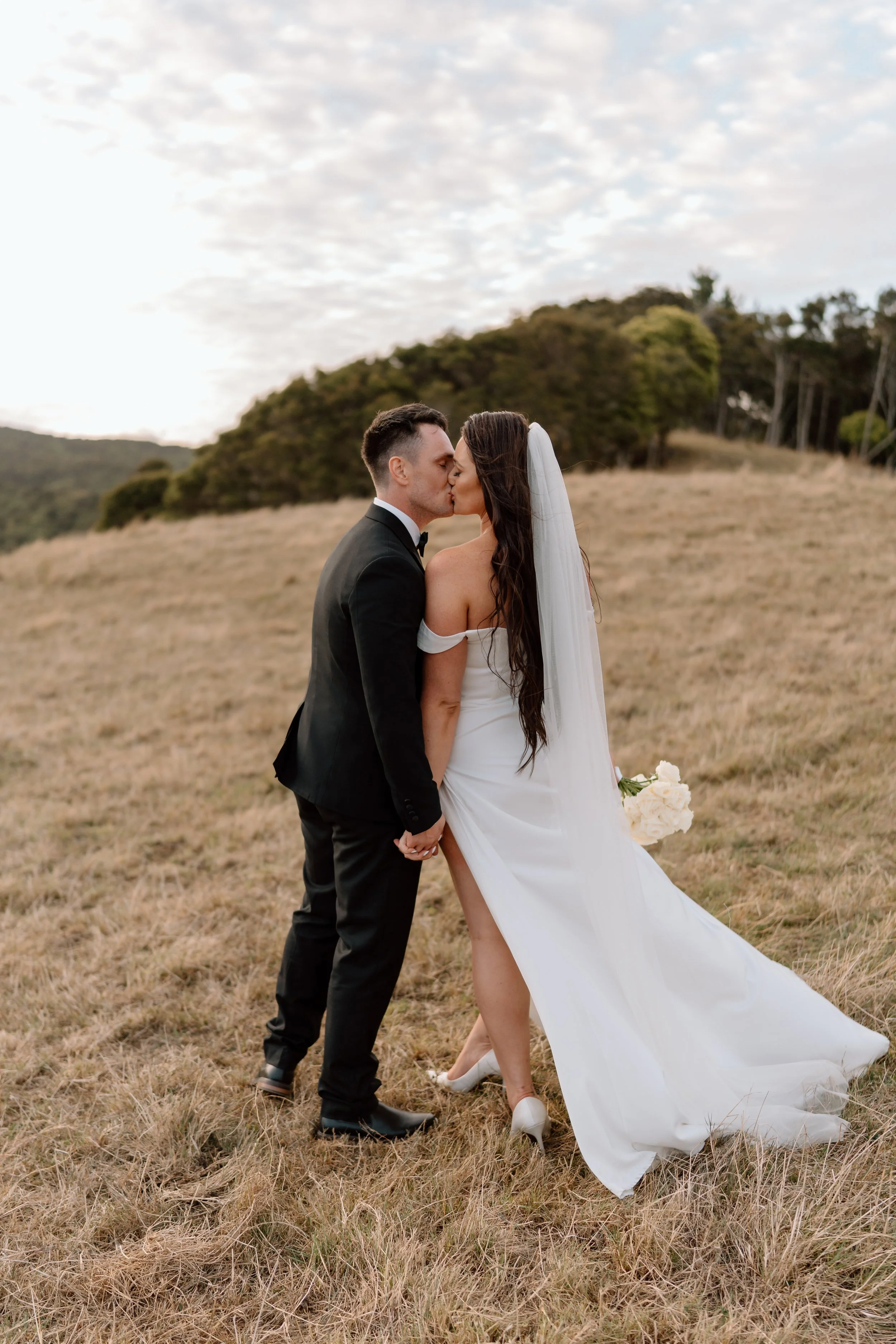 Nocton-Woolshed-Auckland-Wedding-Venue-Emily-and-Cameron32.jpg