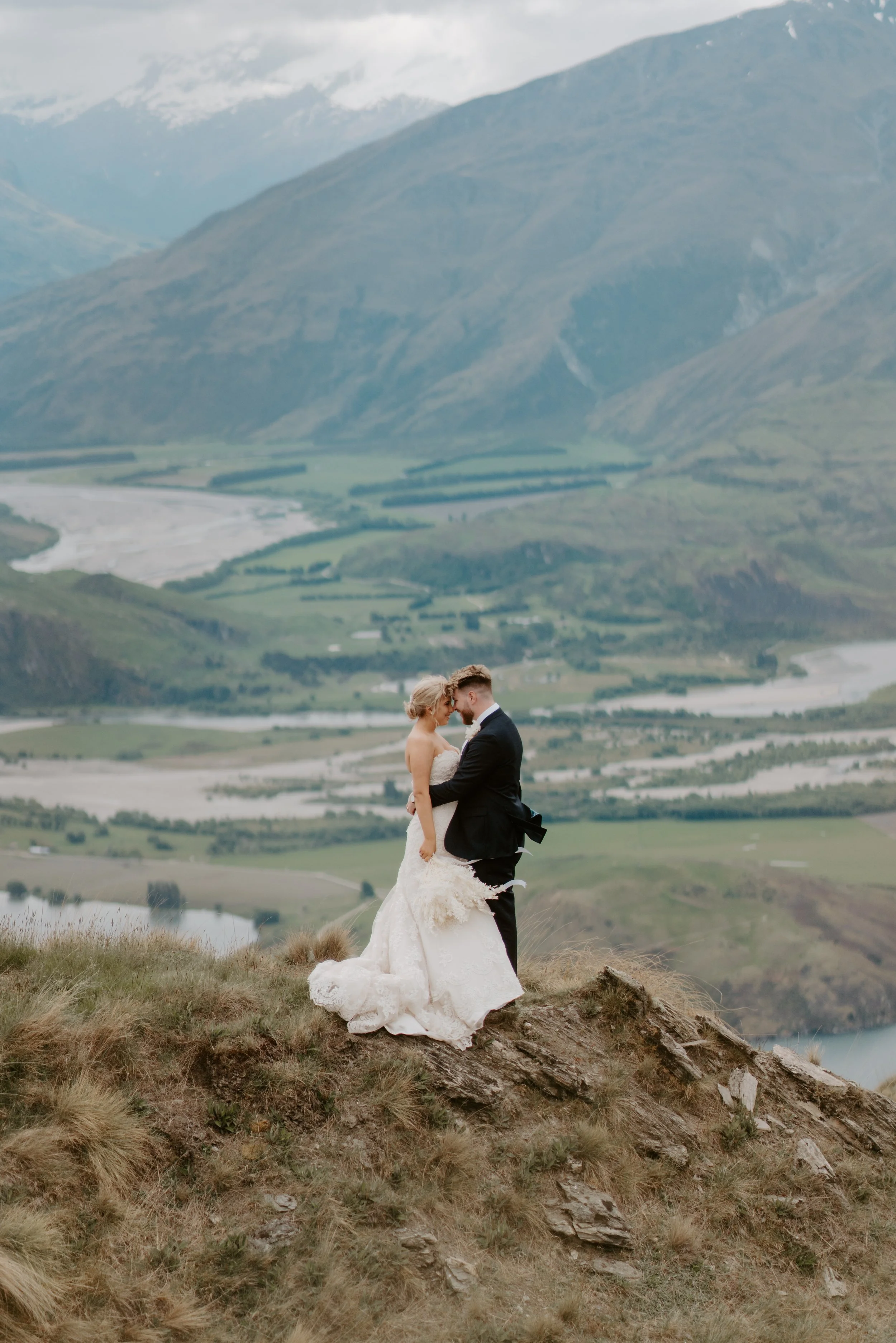 Kes+Tiaan_The-Lookout-Lodge-Wanaka-Wedding-Photography45.jpg