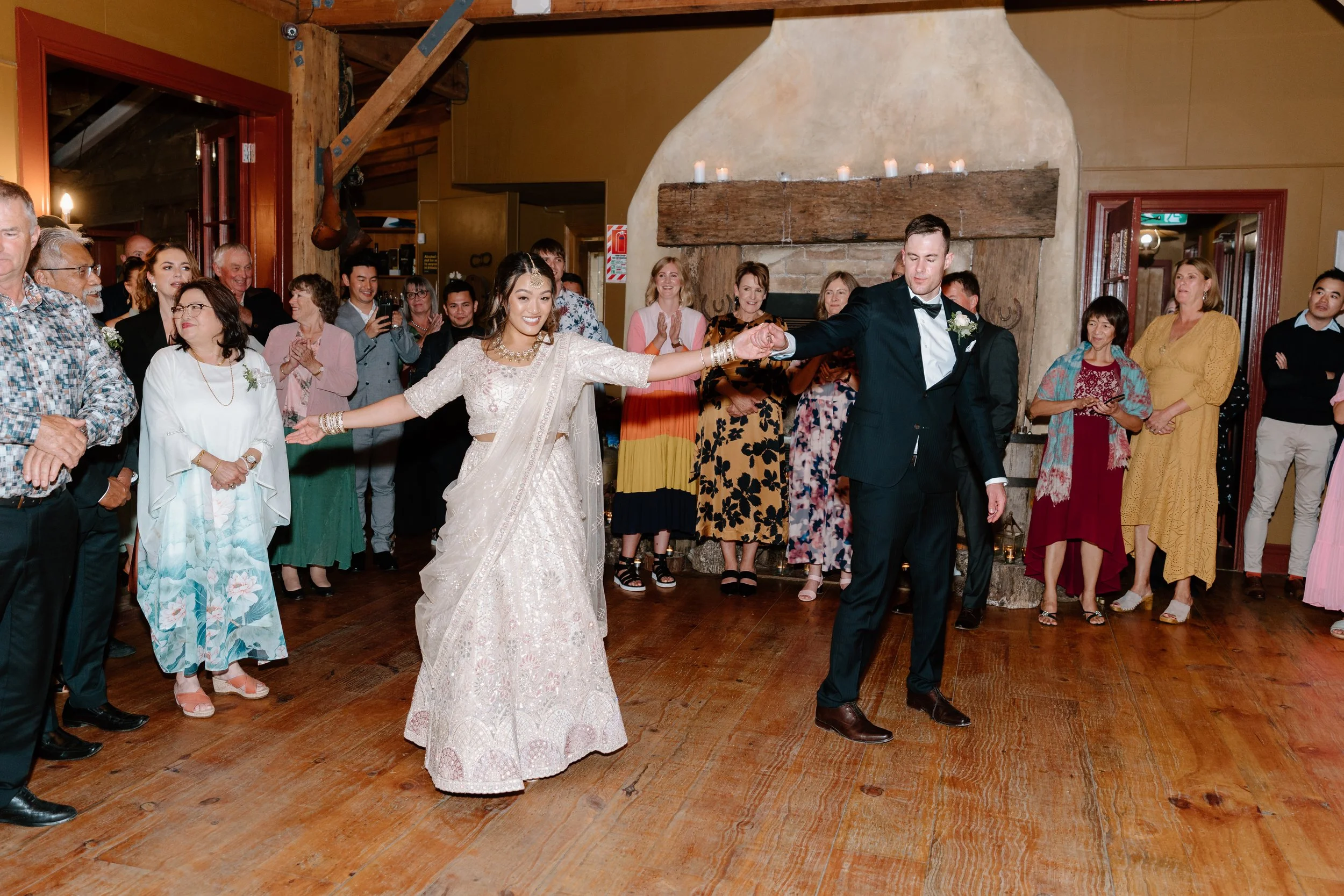 Kumeu-Valley-Estate-Auckland-Wedding-Venue-Luke-and-Sophia4.jpg