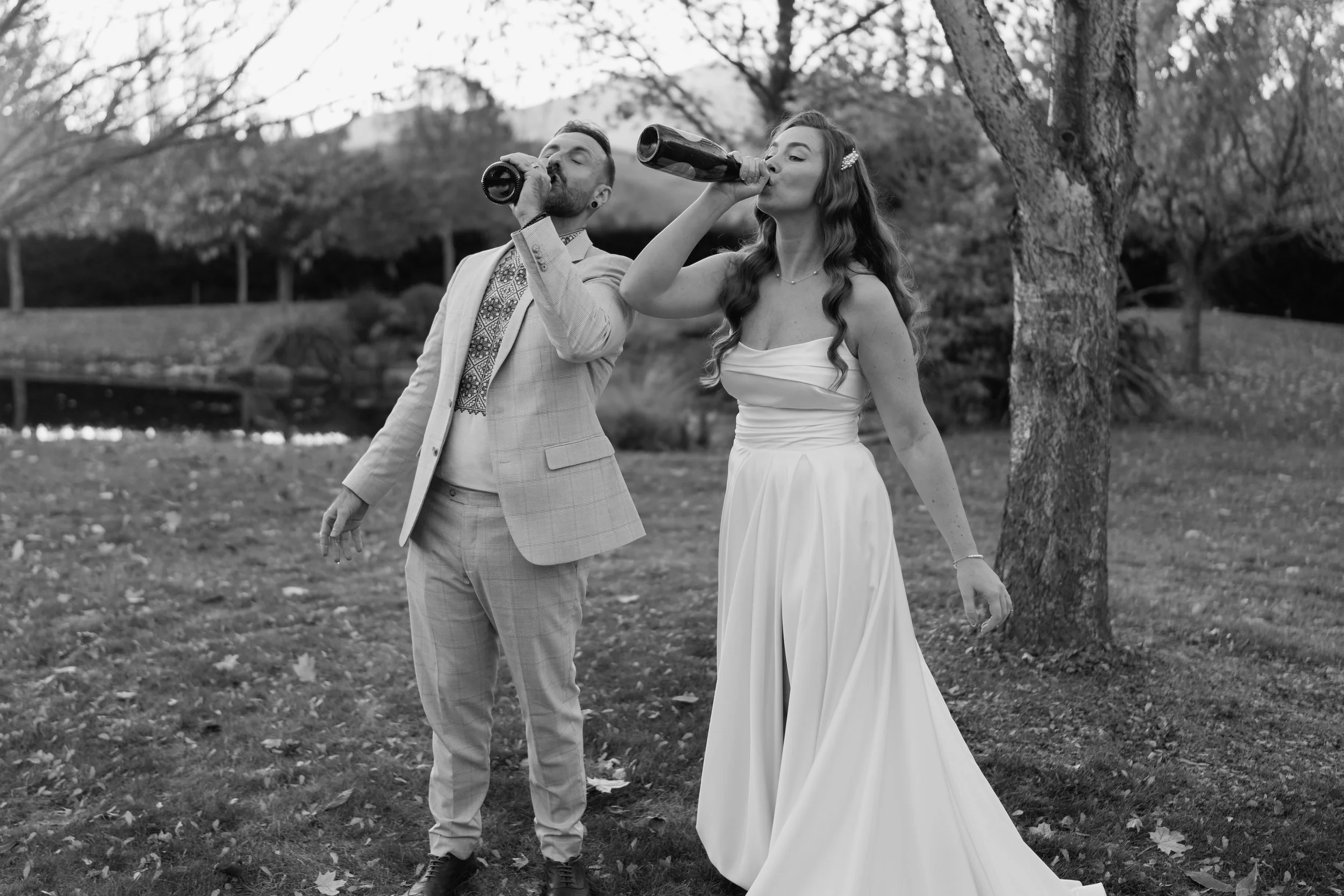 Helena+Gavin-Stoneridge-Estate-Queenstown-Wedding-Photographer150.jpg